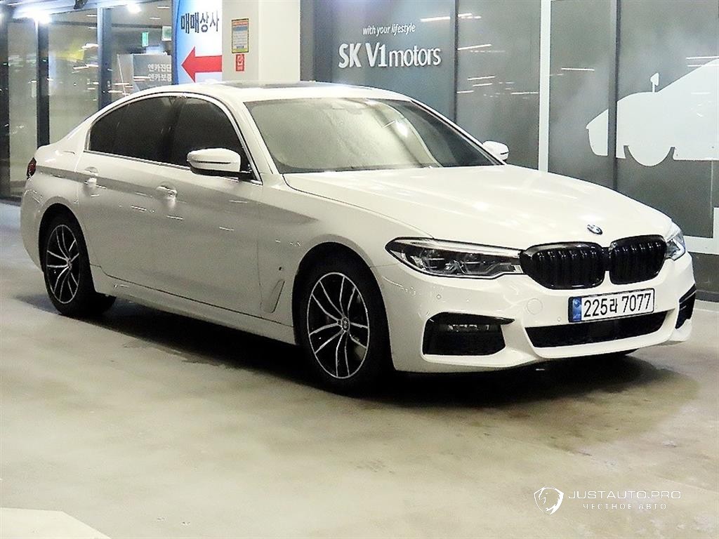 Автомобиль BMW 5-Series