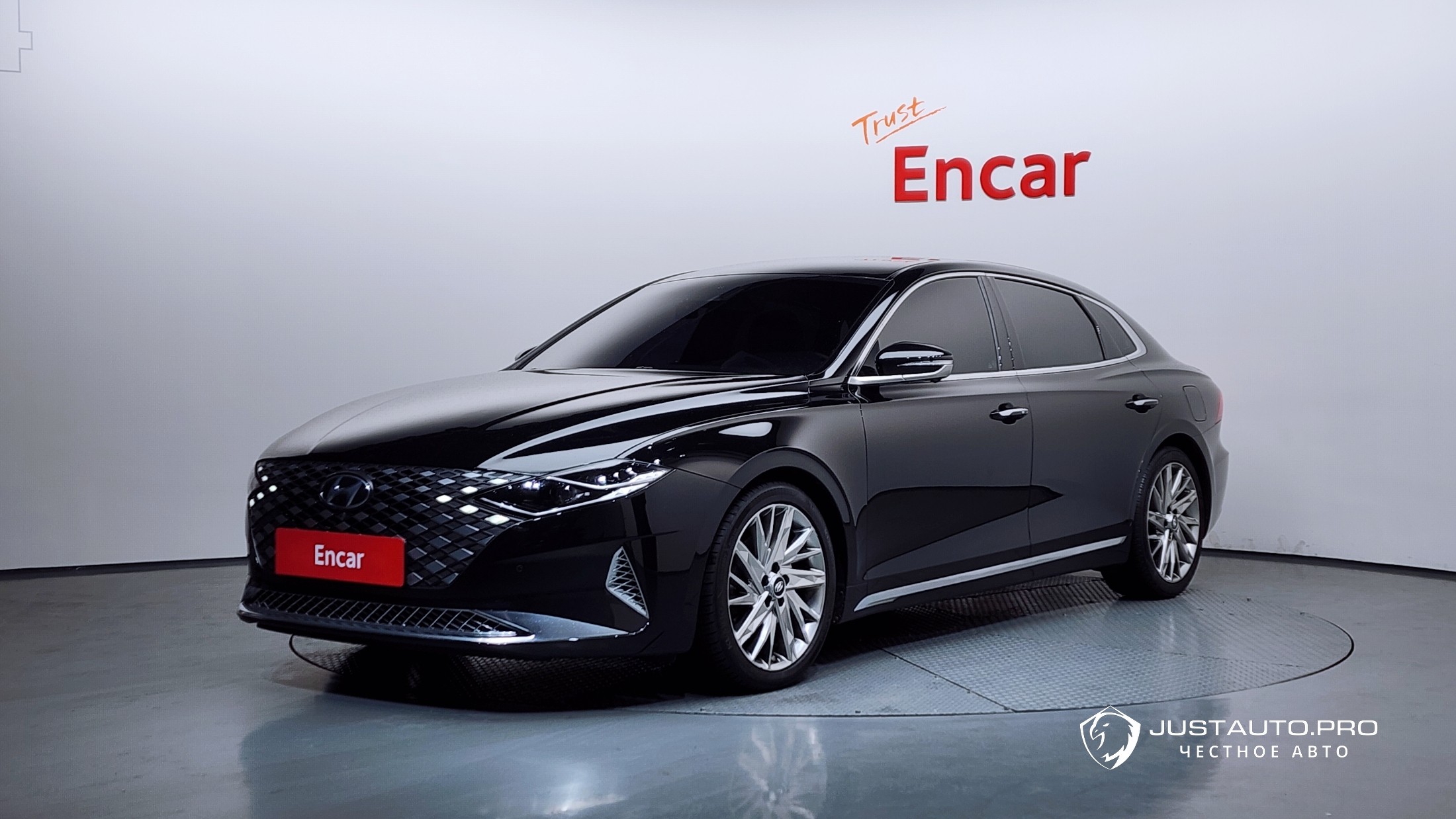 Автомобиль Hyundai Grandeur