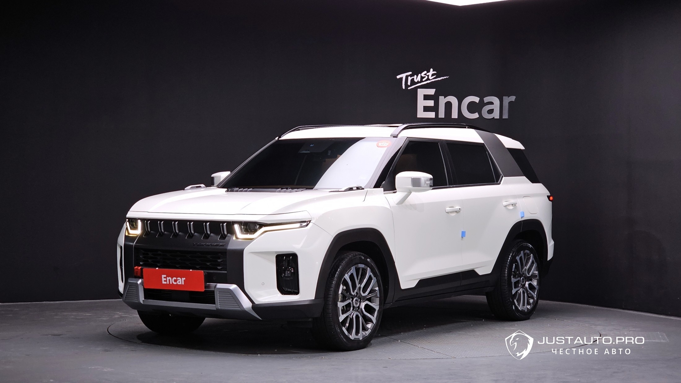 Автомобиль KG_Mobility_Ssangyong Torres