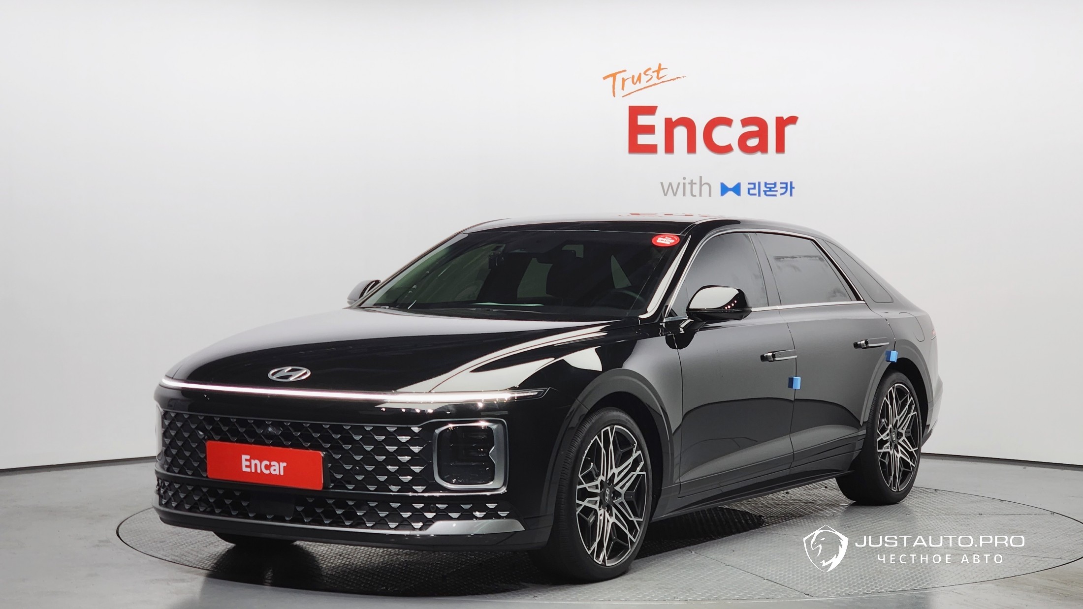 Автомобиль Hyundai Grandeur