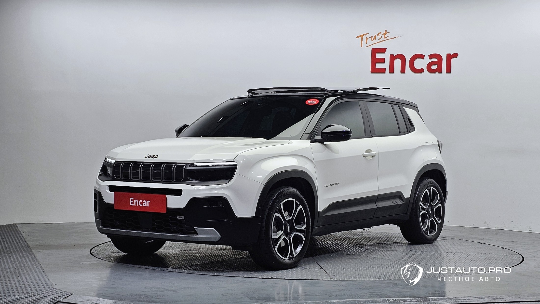 Автомобиль Jeep Avenger