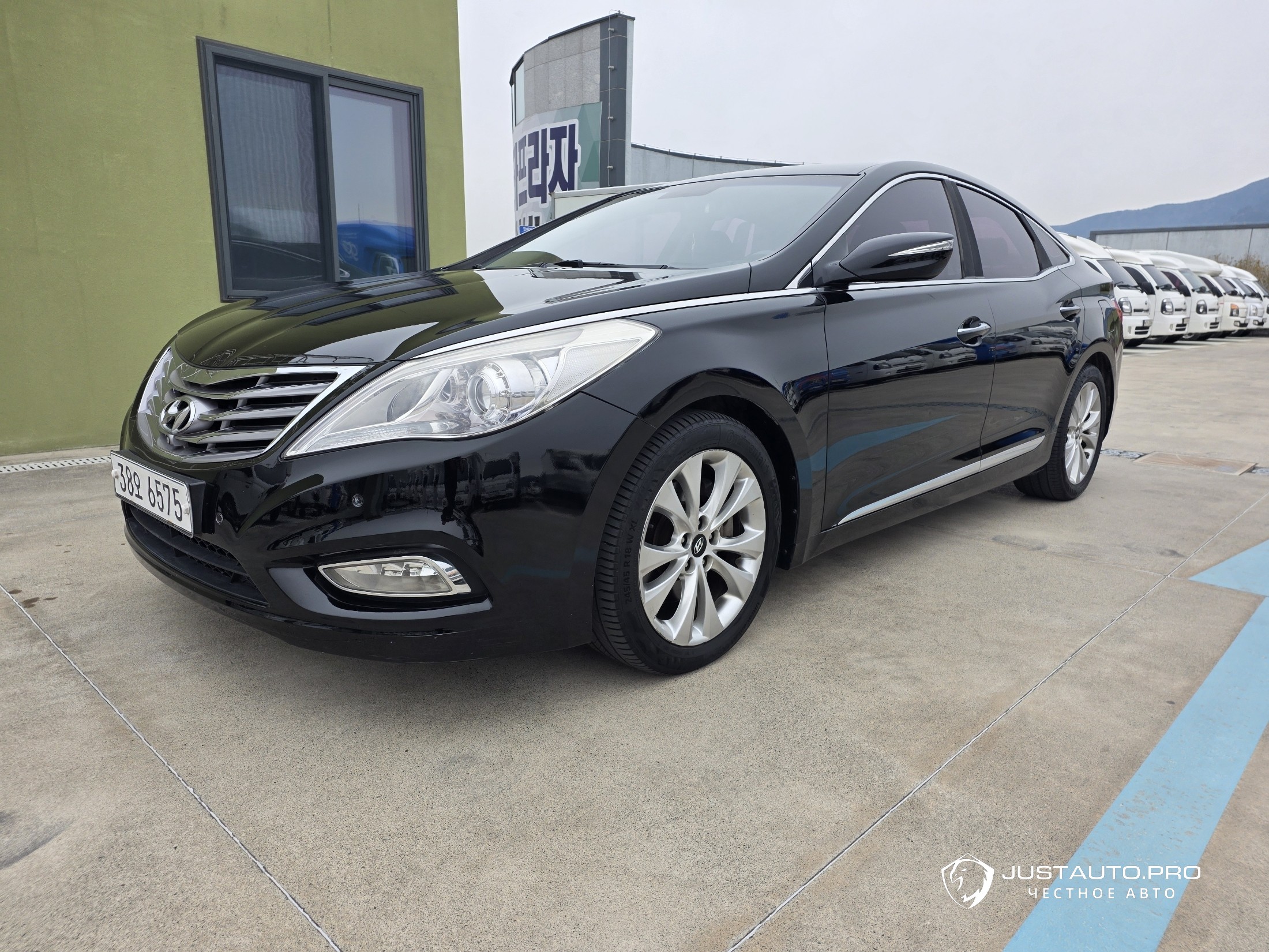 Автомобиль Hyundai Grandeur