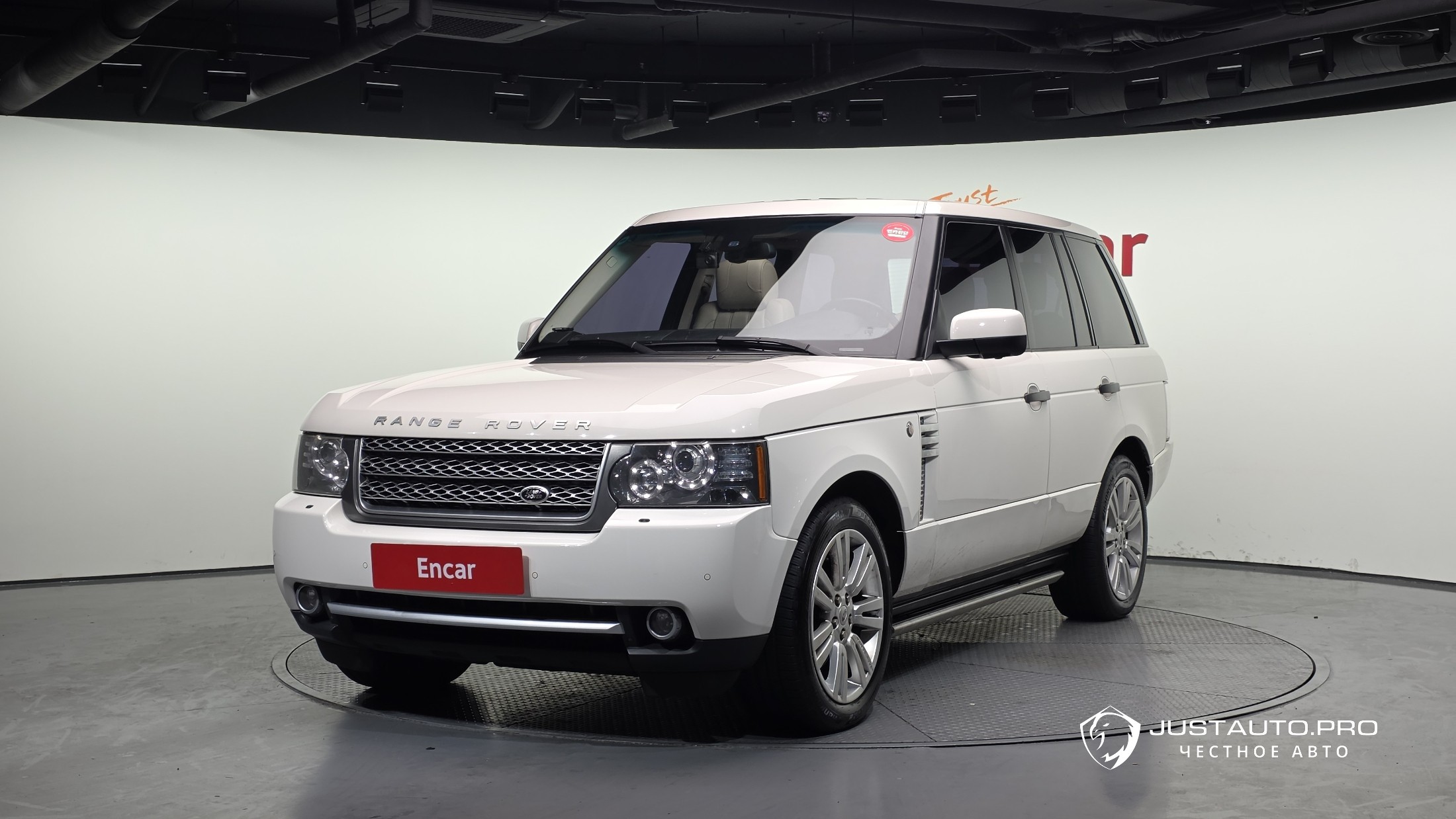 Автомобиль Land Rover Range Rover