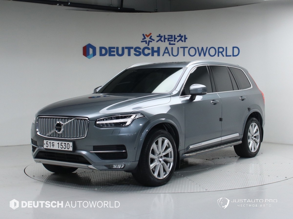 Автомобиль Volvo XC90