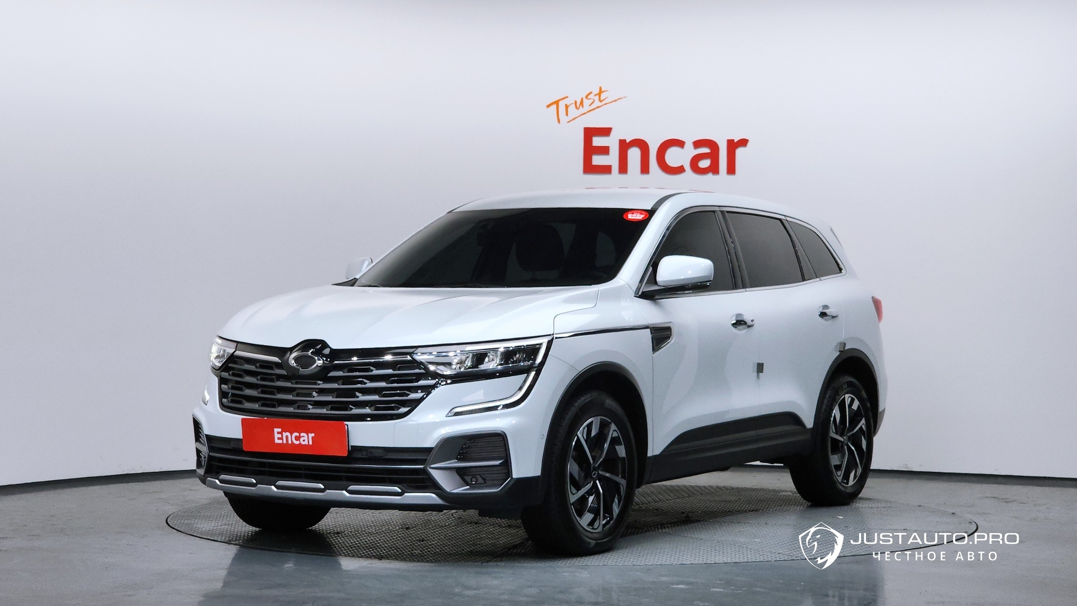 Автомобиль Renault-KoreaSamsung QM6