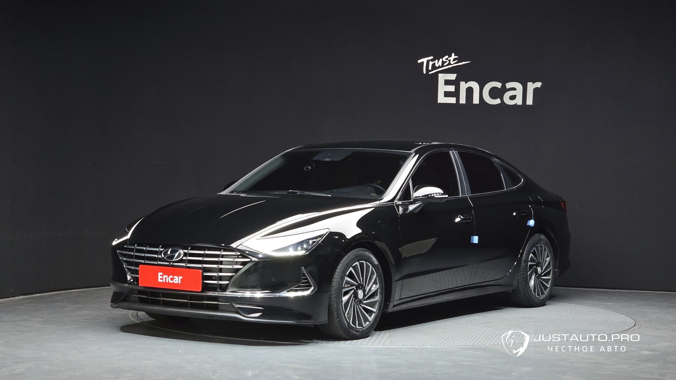 Автомобиль Hyundai Sonata