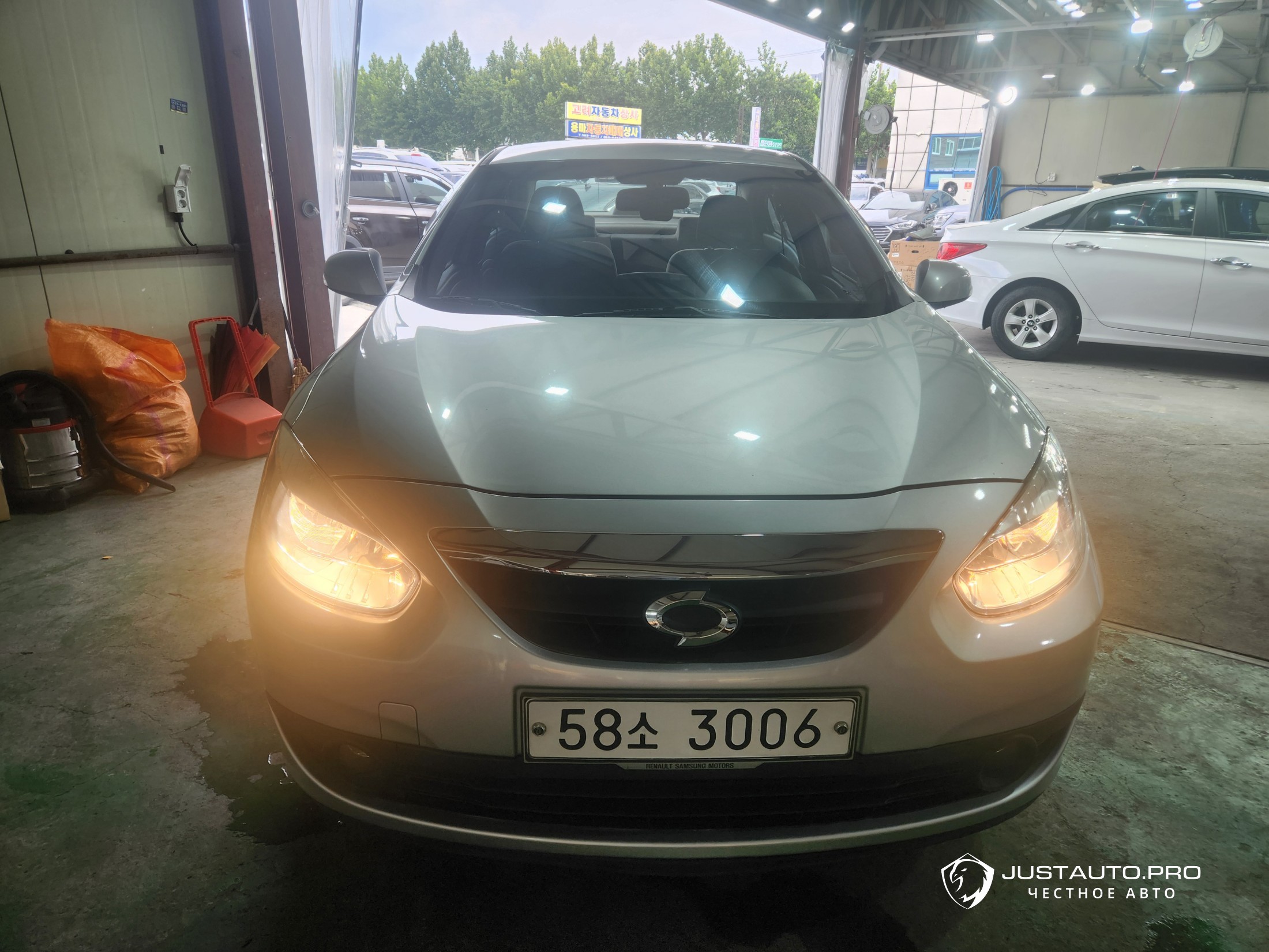 Автомобиль Renault-KoreaSamsung SM3