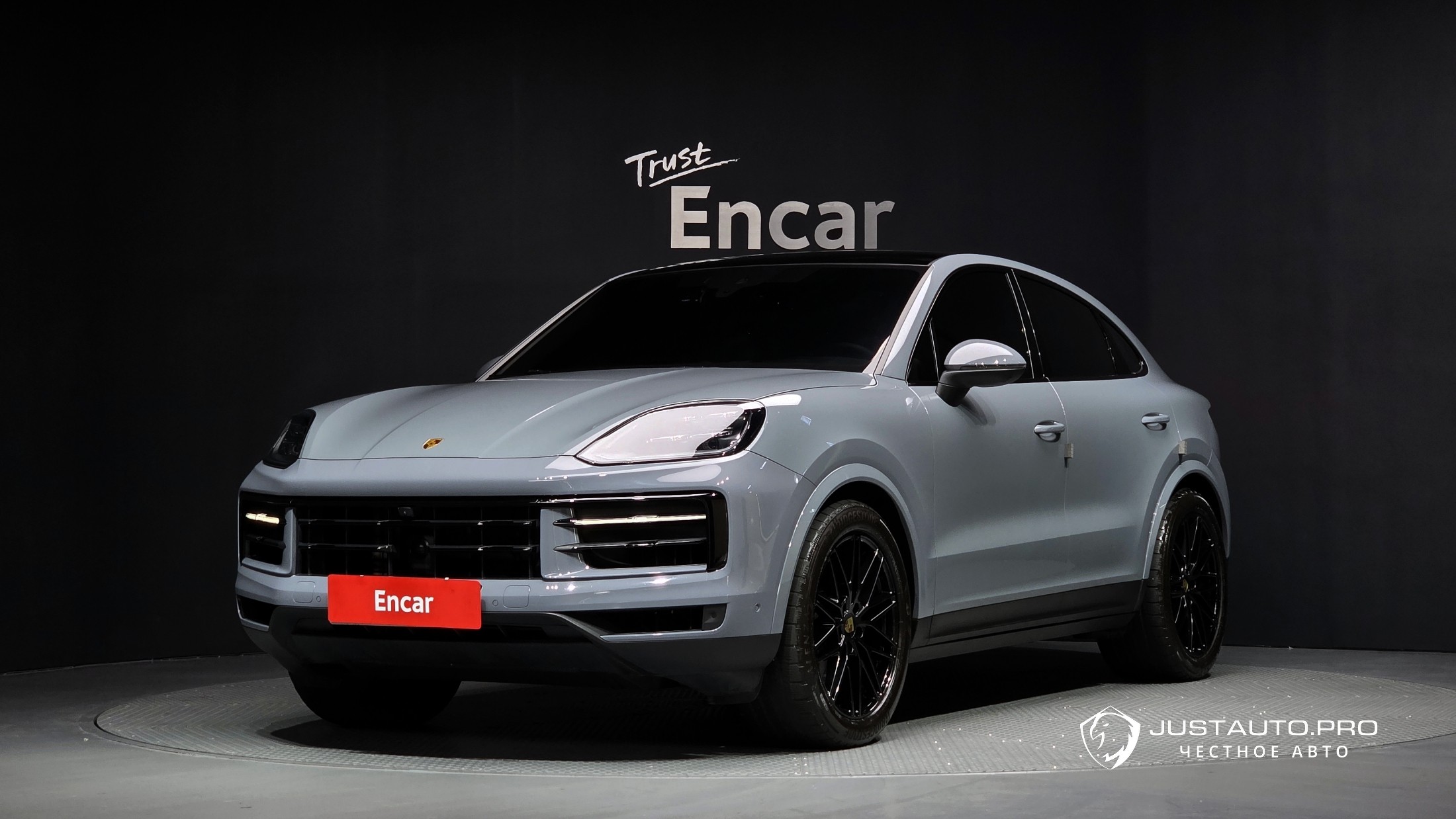 Автомобиль Porsche Cayenne