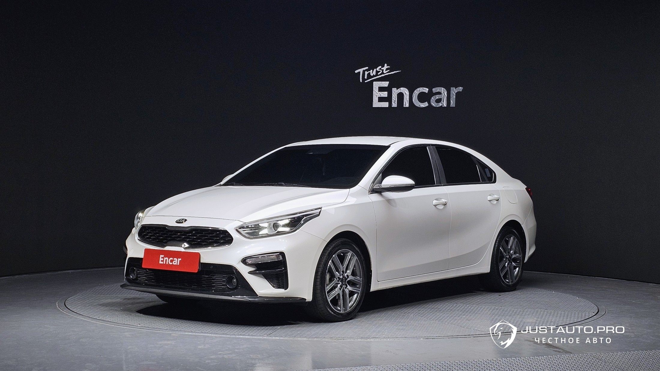 Автомобиль Kia K3