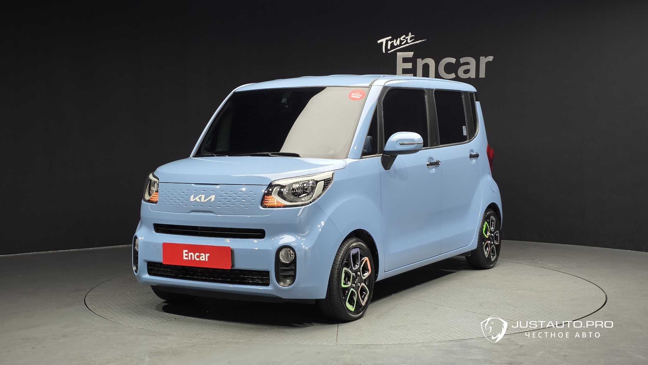 Автомобиль Kia RAY