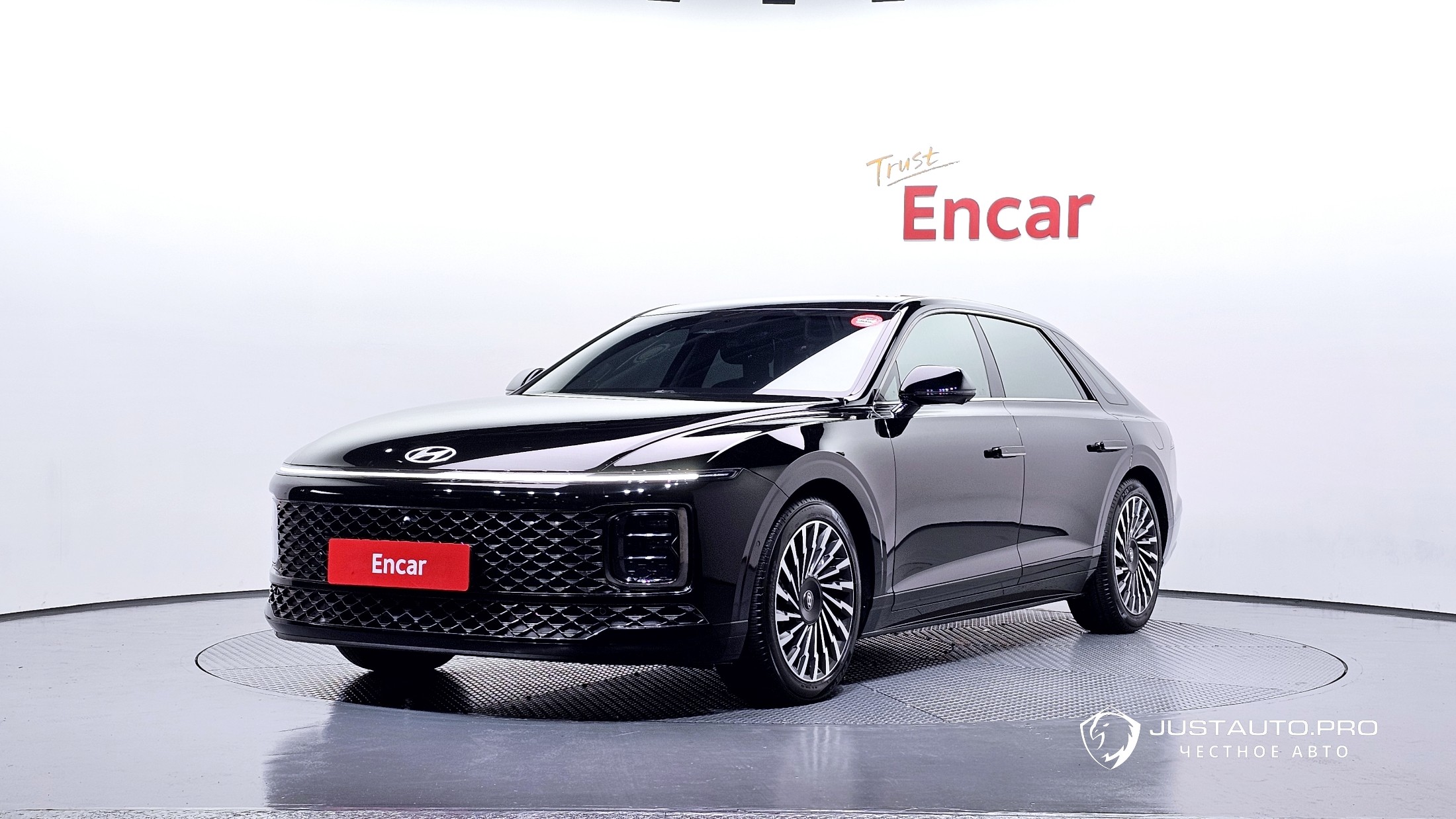 Автомобиль Hyundai Grandeur