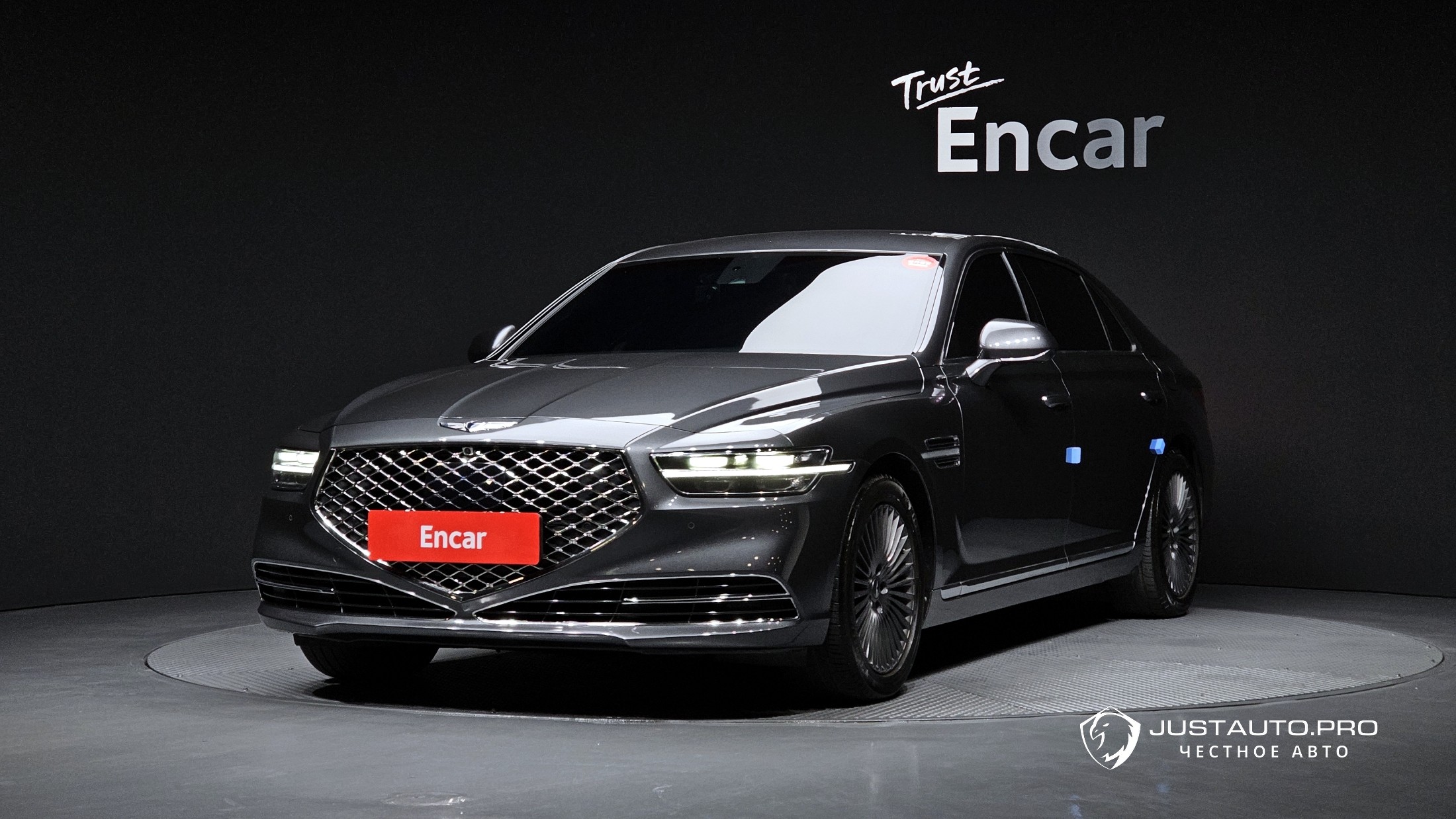 Автомобиль Genesis G90
