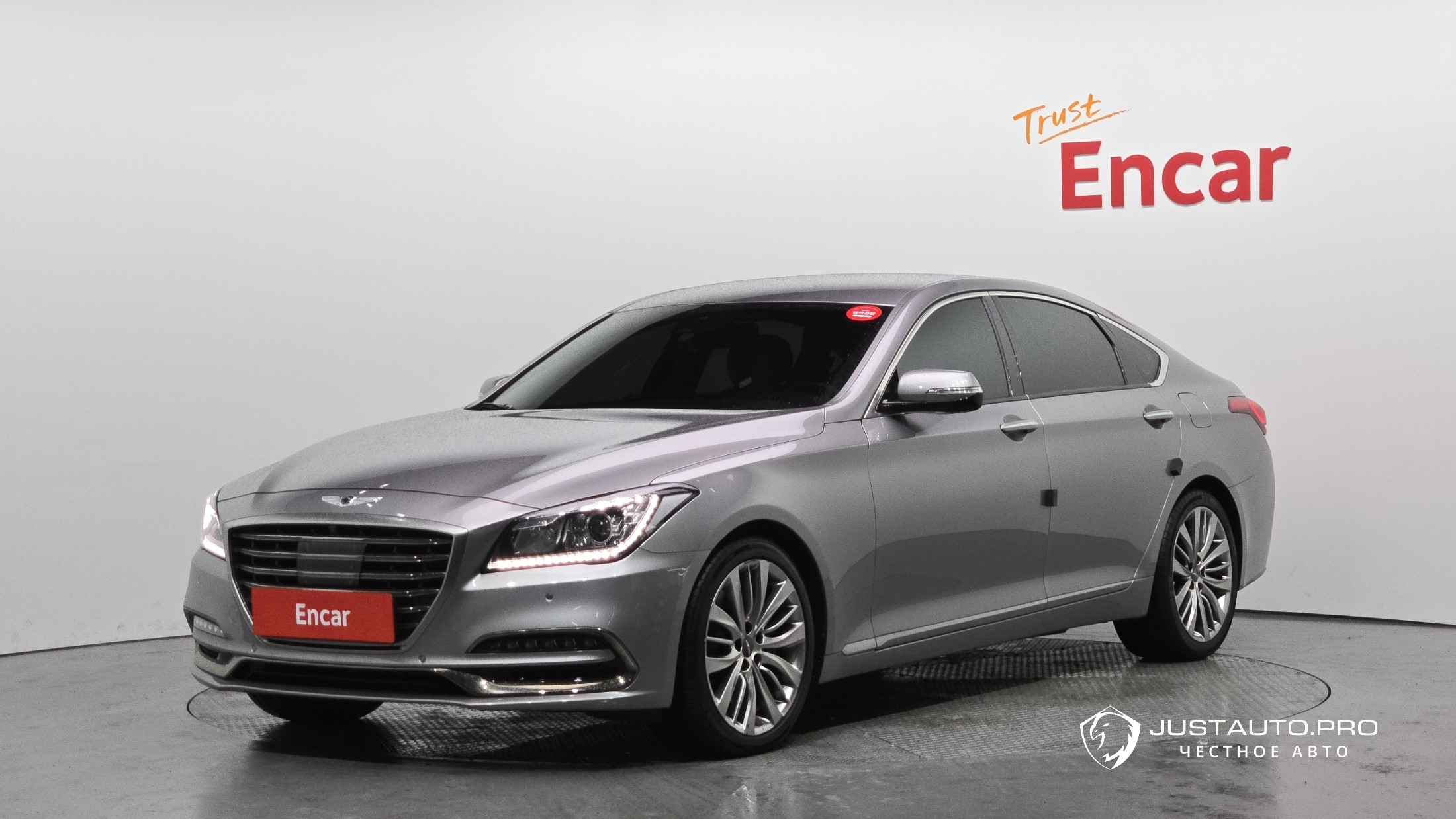 Автомобиль Genesis G80