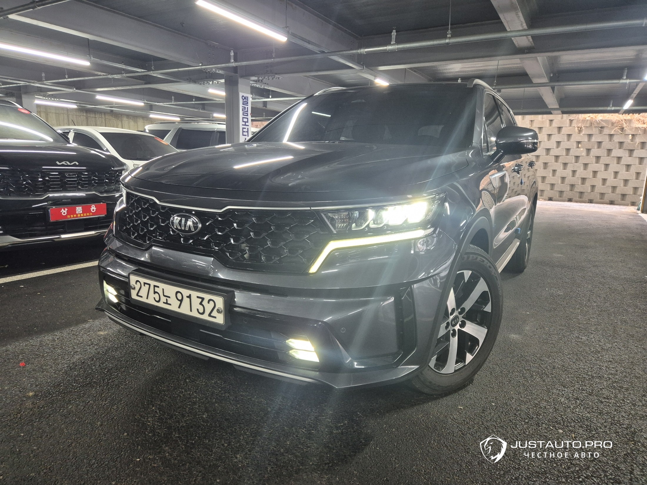 Автомобиль Kia Sorento