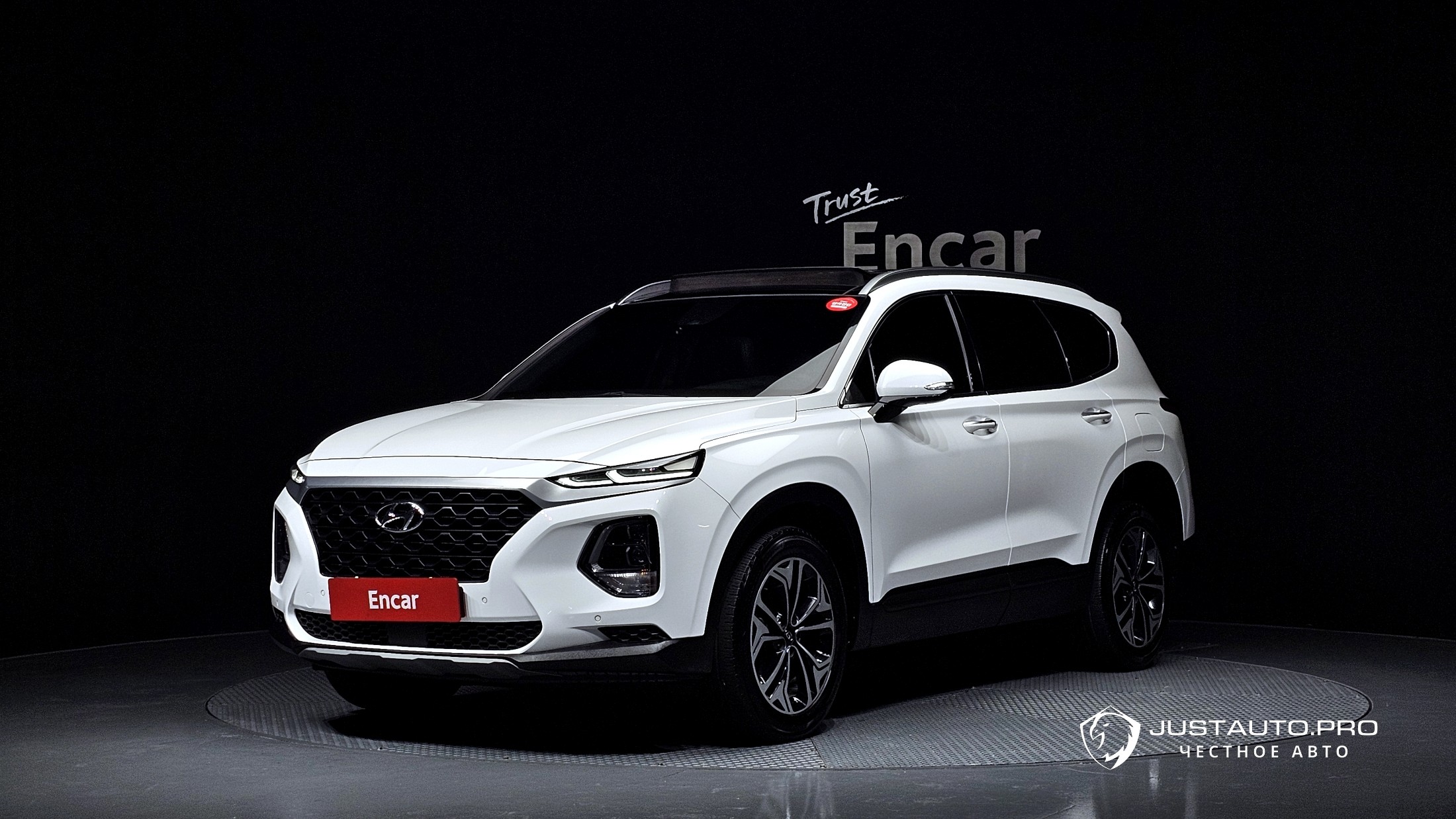 Автомобиль Hyundai Santafe