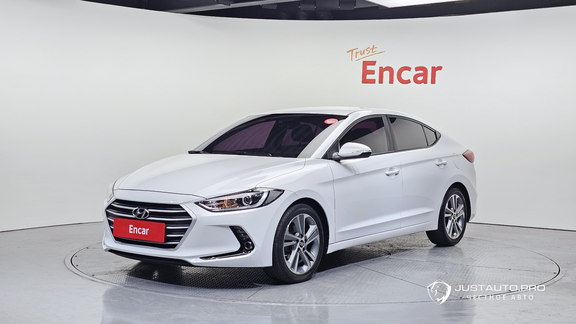 Автомобиль Hyundai AVANTE