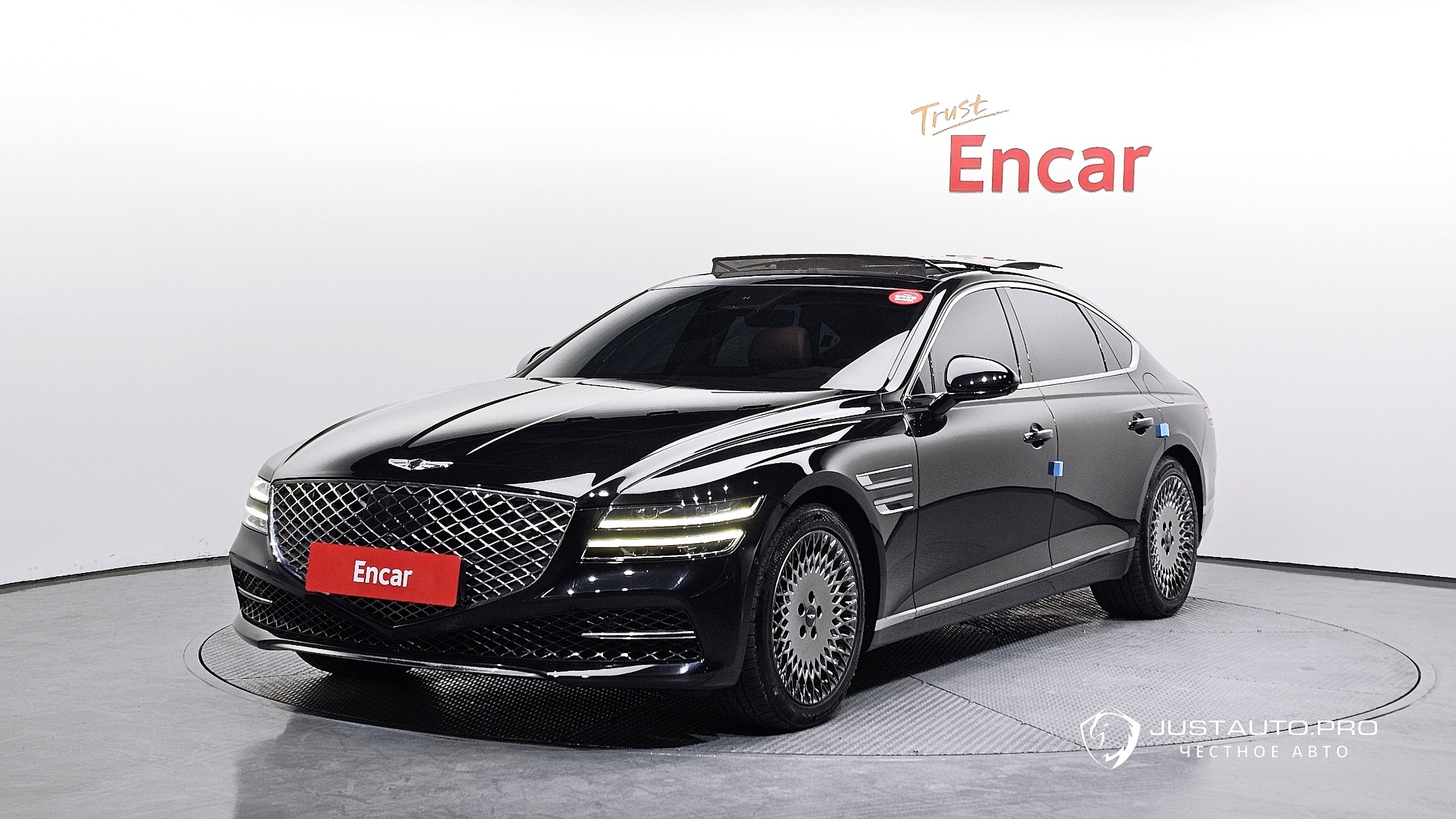 Автомобиль Genesis G80