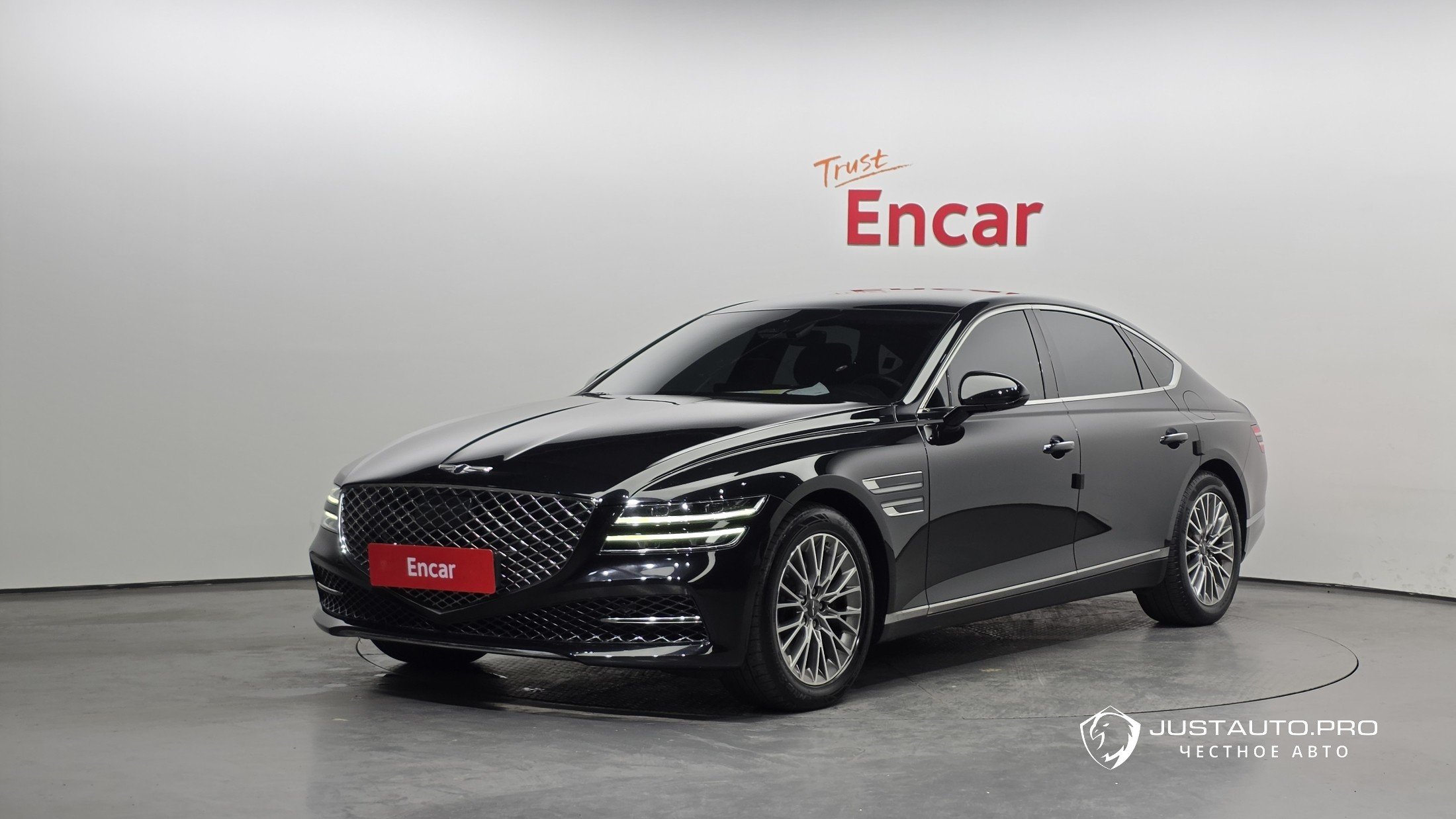 Автомобиль Genesis G80