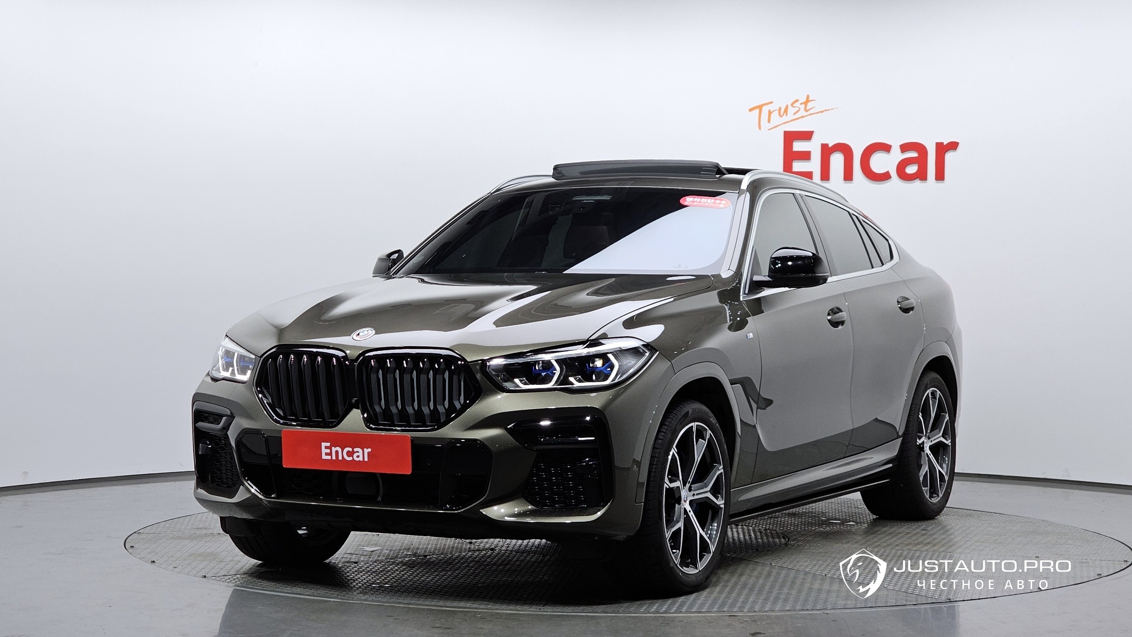 Автомобиль BMW X6