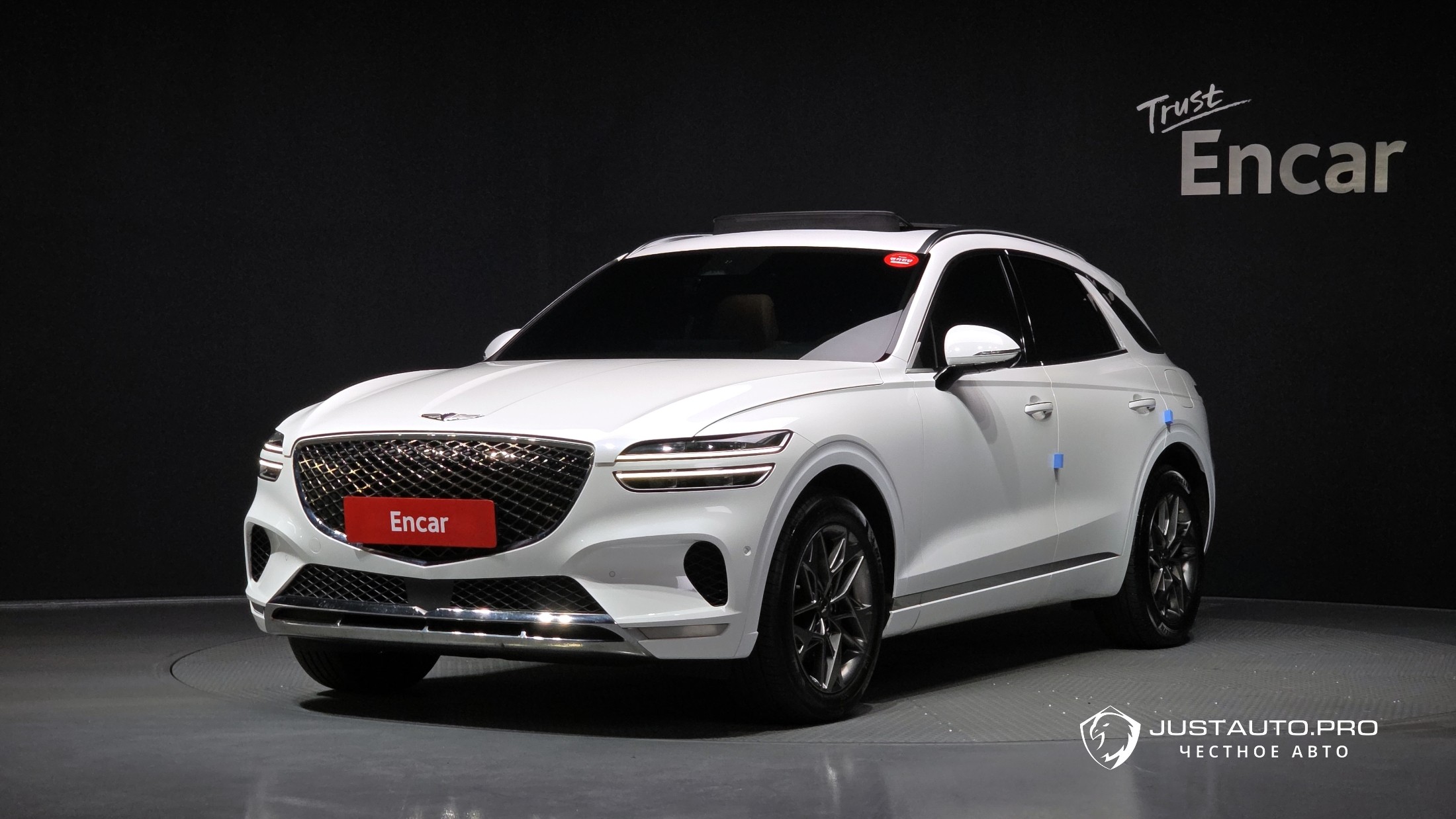 Автомобиль Genesis GV70