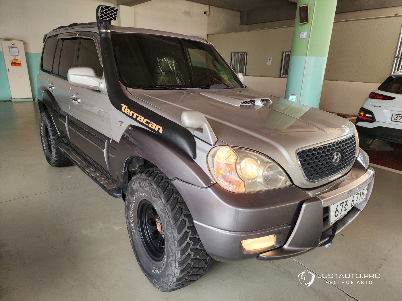 Автомобиль Hyundai Terracan