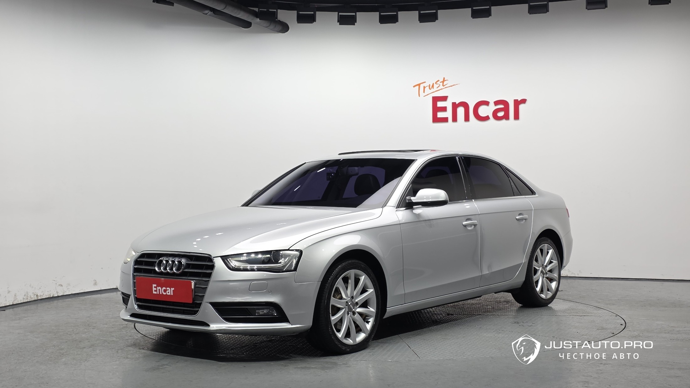 Автомобиль Audi A4