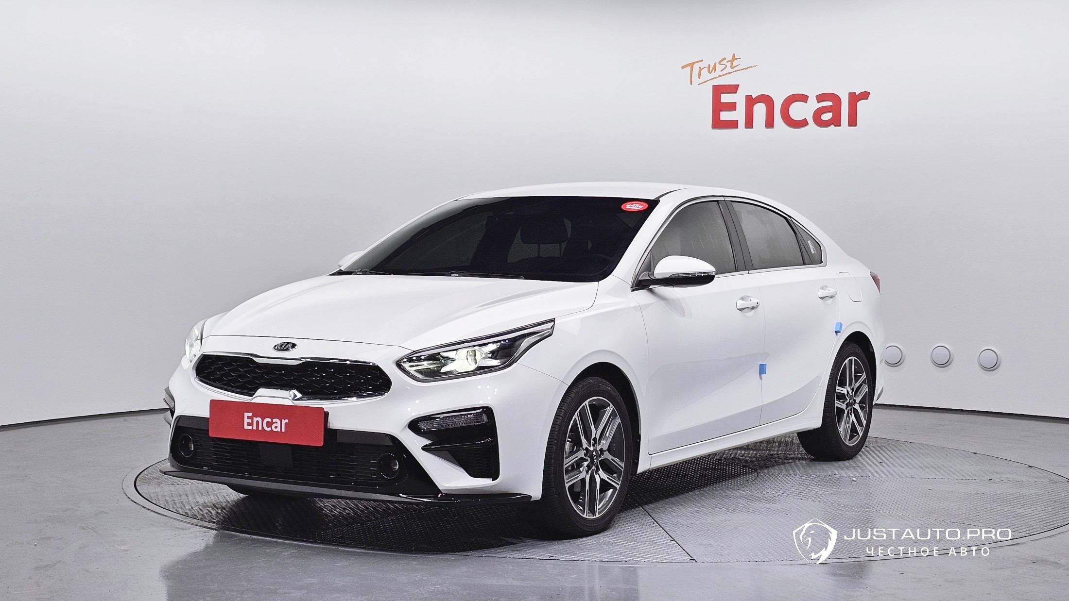 Автомобиль Kia K3