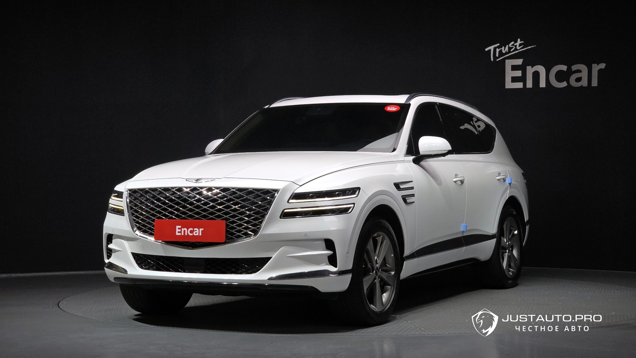 Автомобиль Genesis GV80