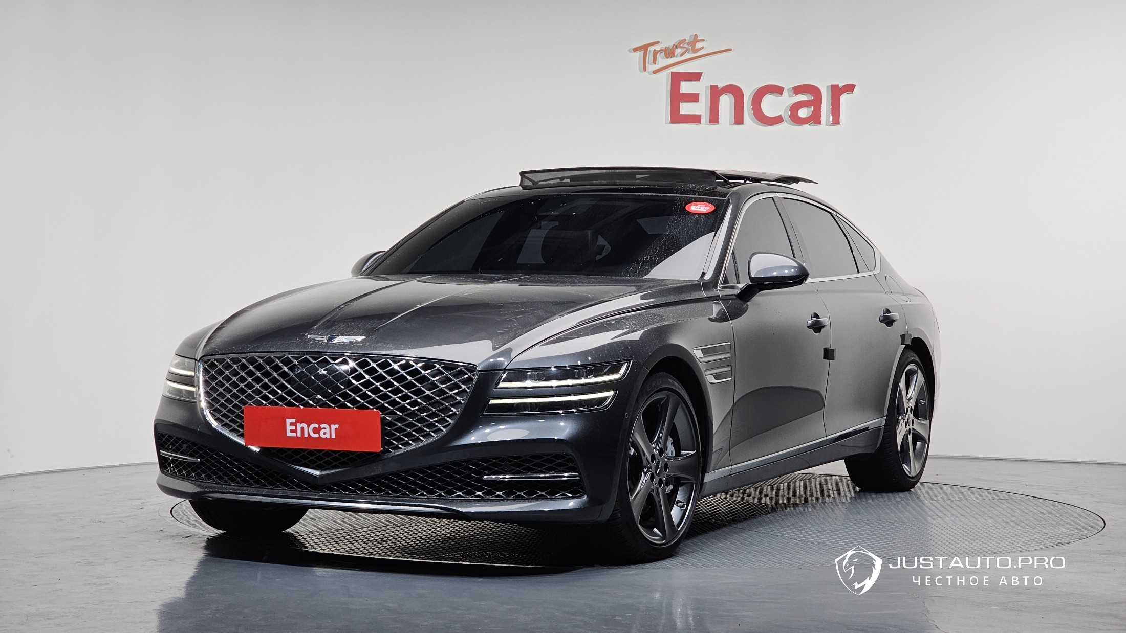 Автомобиль Genesis G80