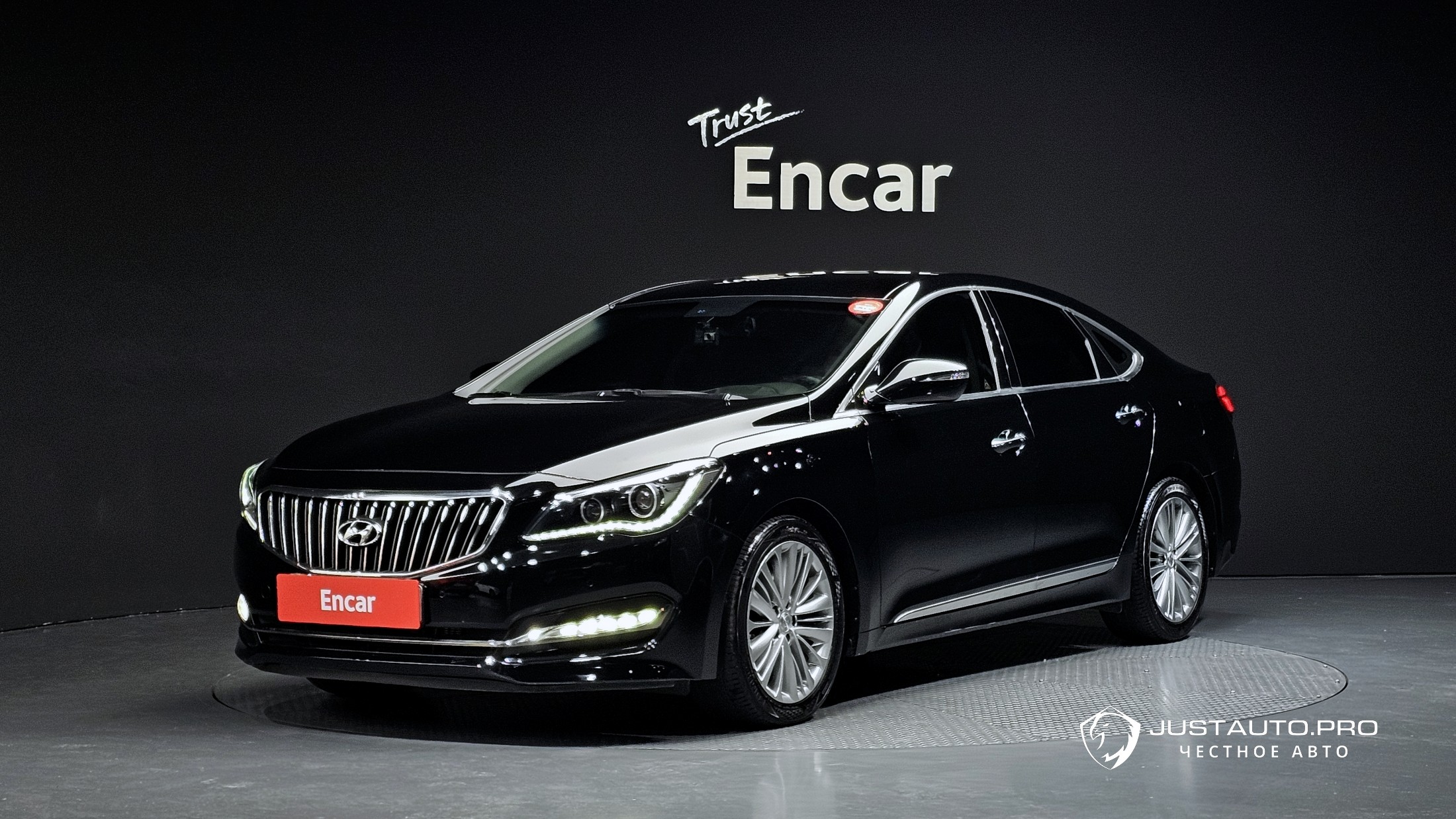 Автомобиль Hyundai Aslan