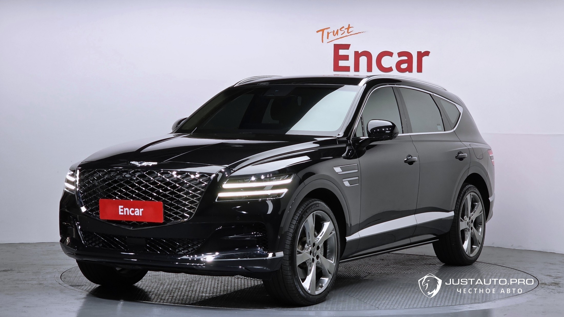 Автомобиль Genesis GV80