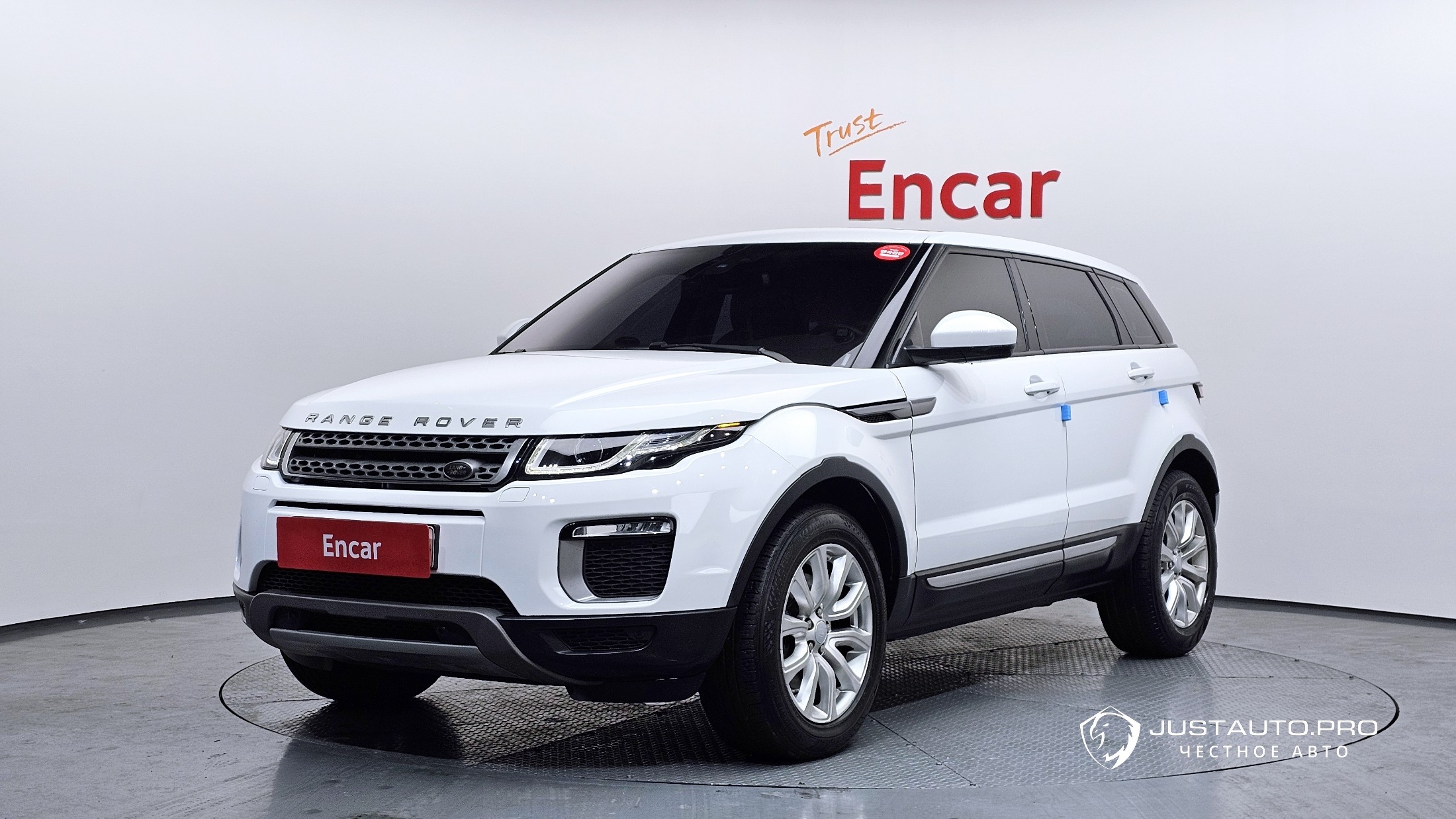 Автомобиль Land Rover Range Rover Evoque