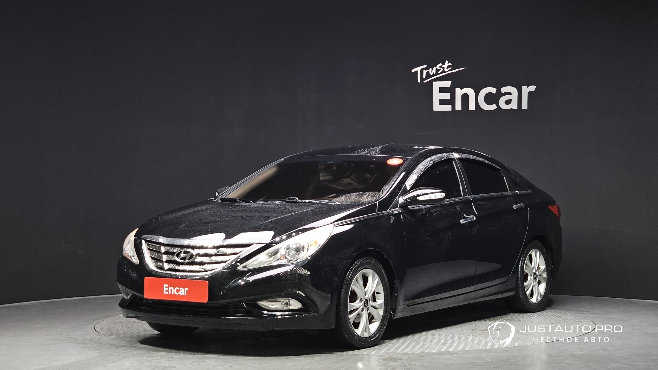 Автомобиль Hyundai Sonata