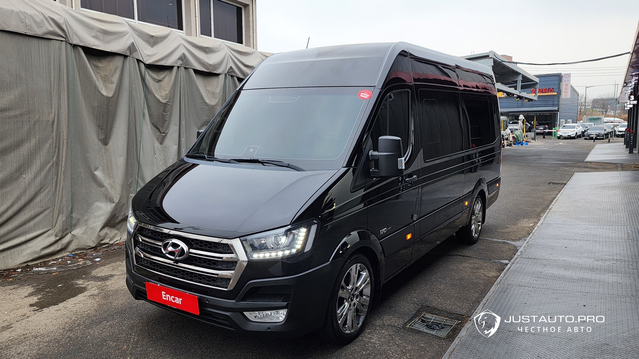 Автомобиль Hyundai Solati