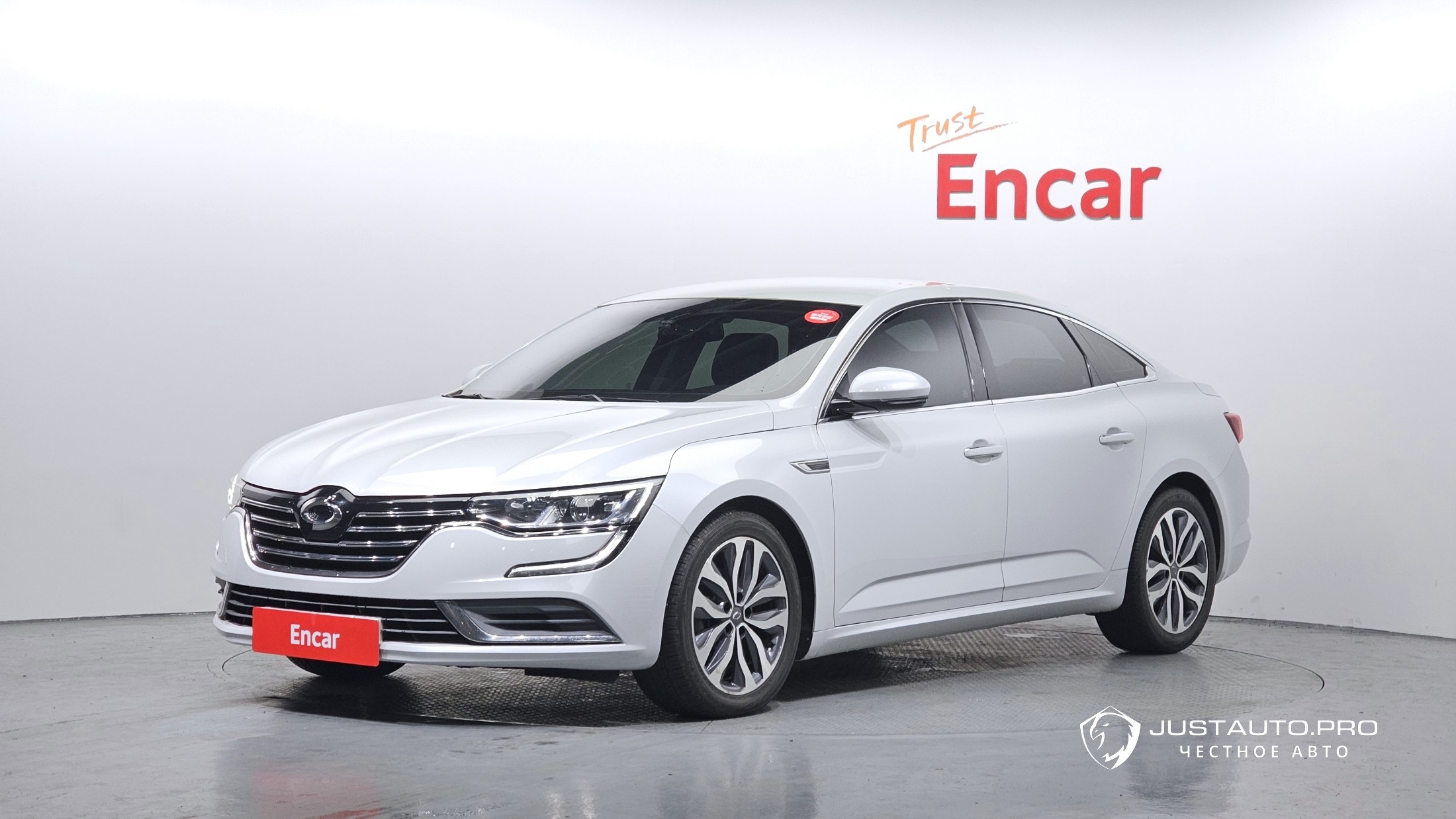 Автомобиль Renault-KoreaSamsung SM6