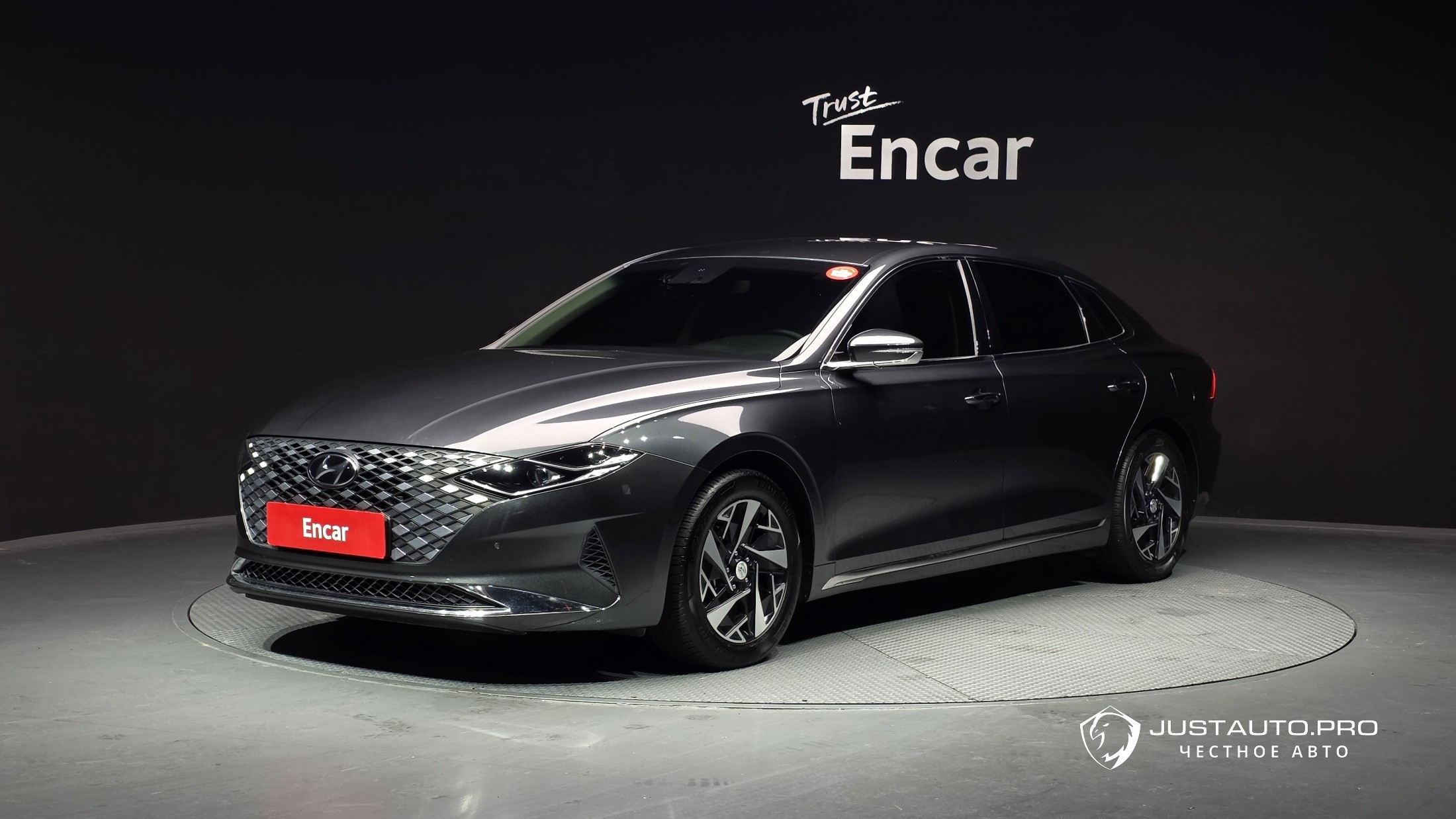 Автомобиль Hyundai Grandeur