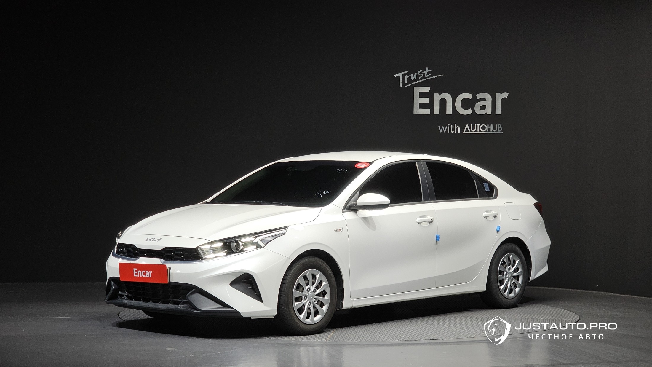 Автомобиль Kia K3