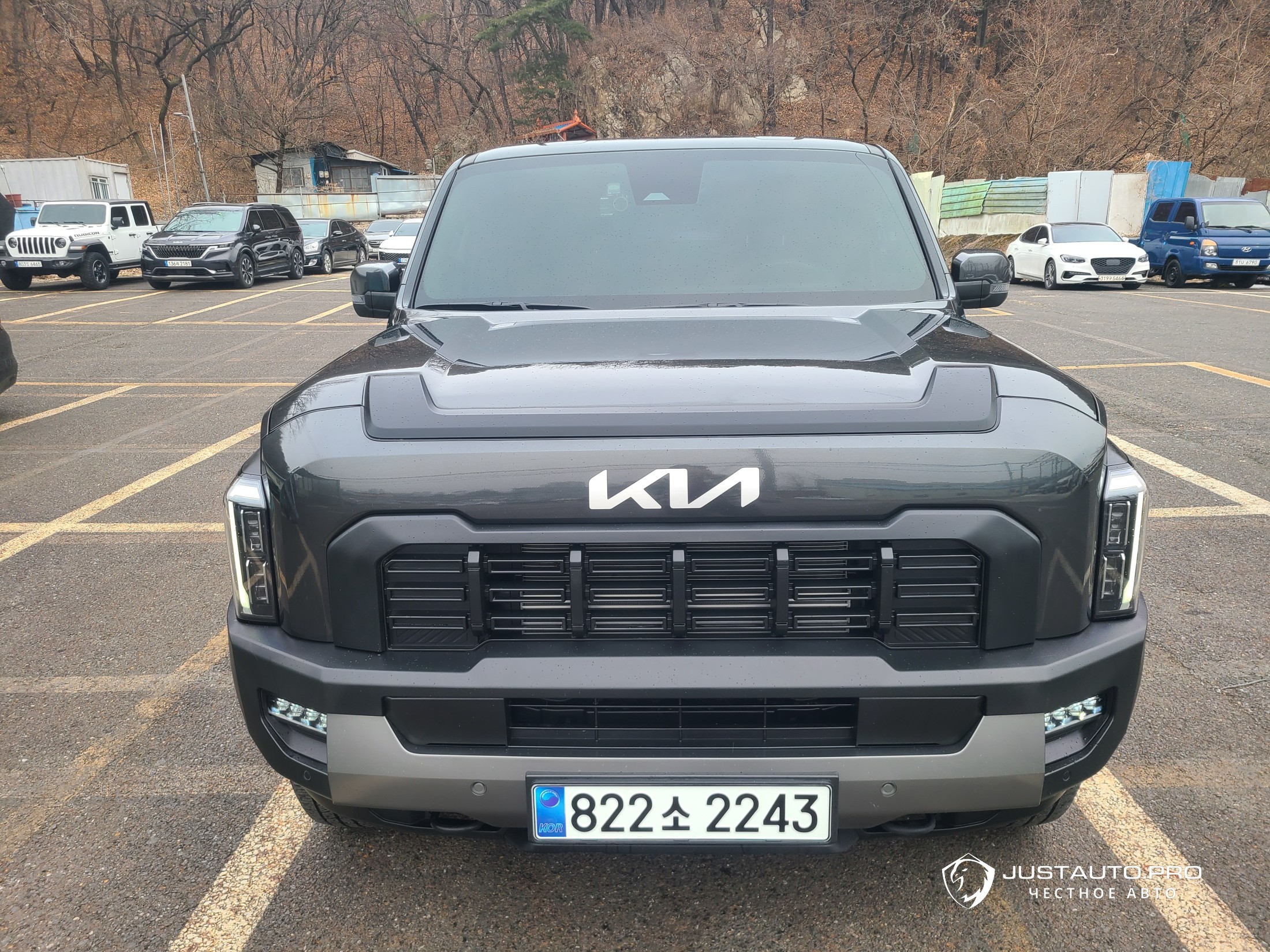 Автомобиль Kia Tasman