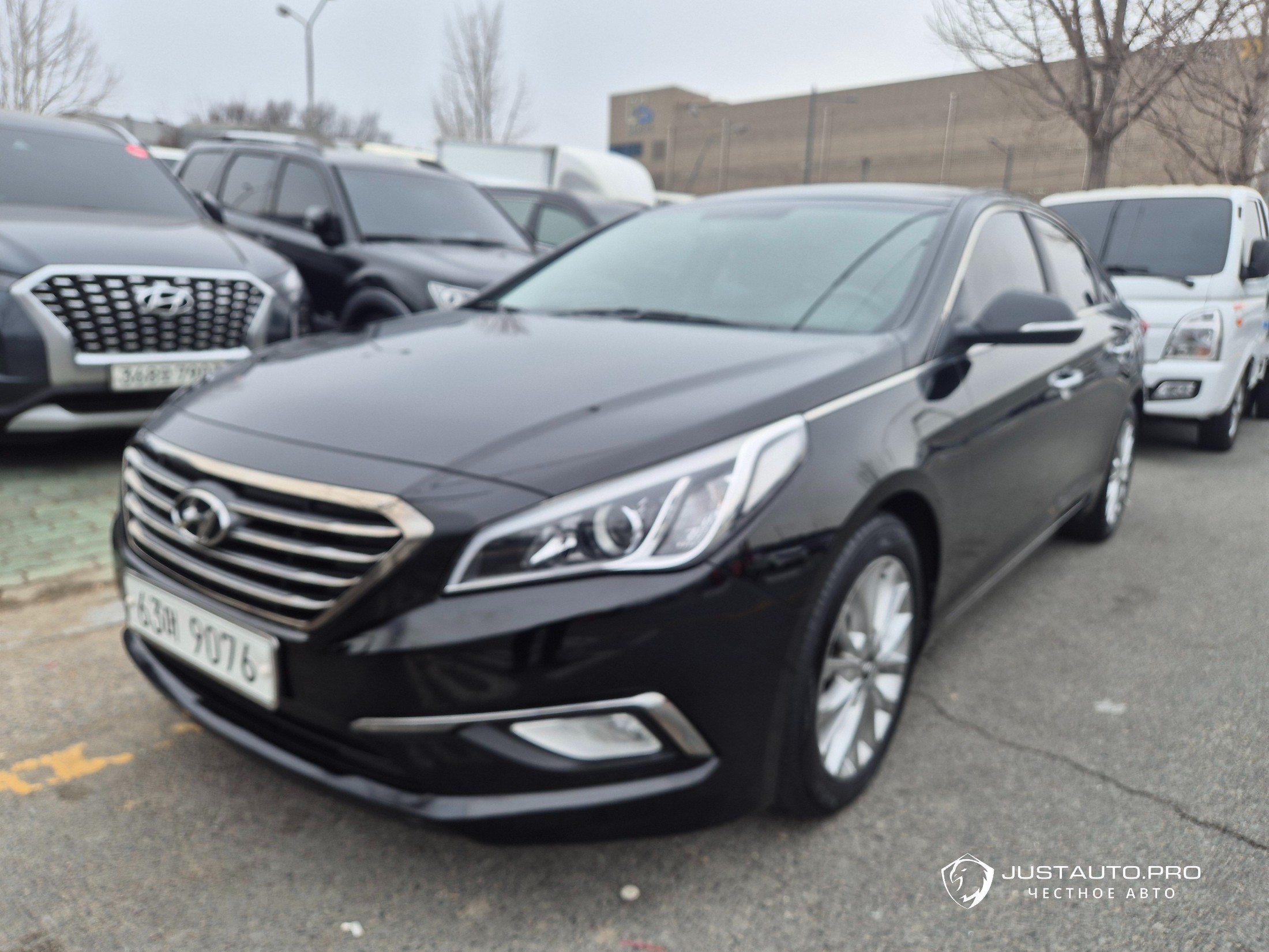 Автомобиль Hyundai Sonata