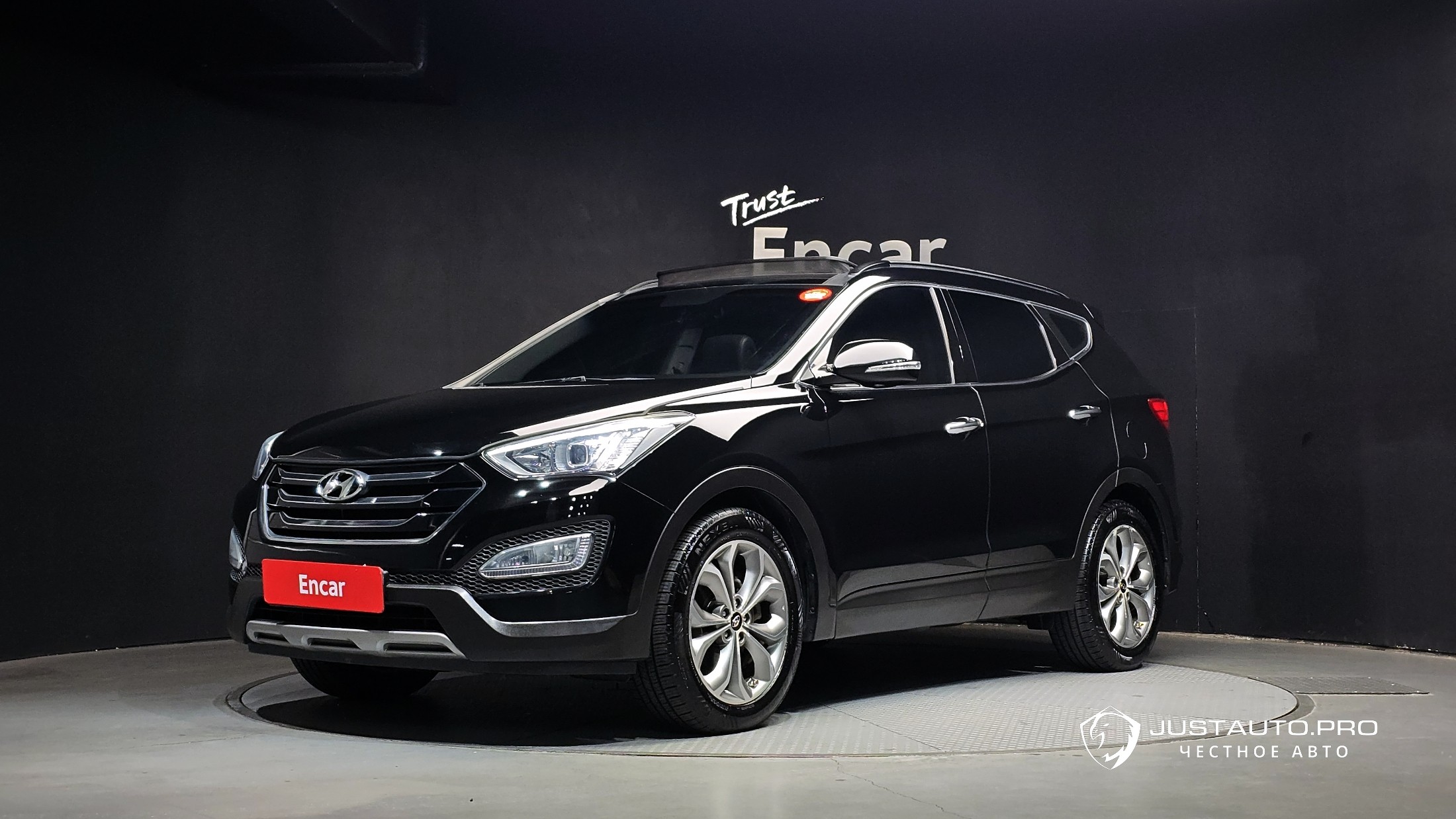Автомобиль Hyundai Santafe