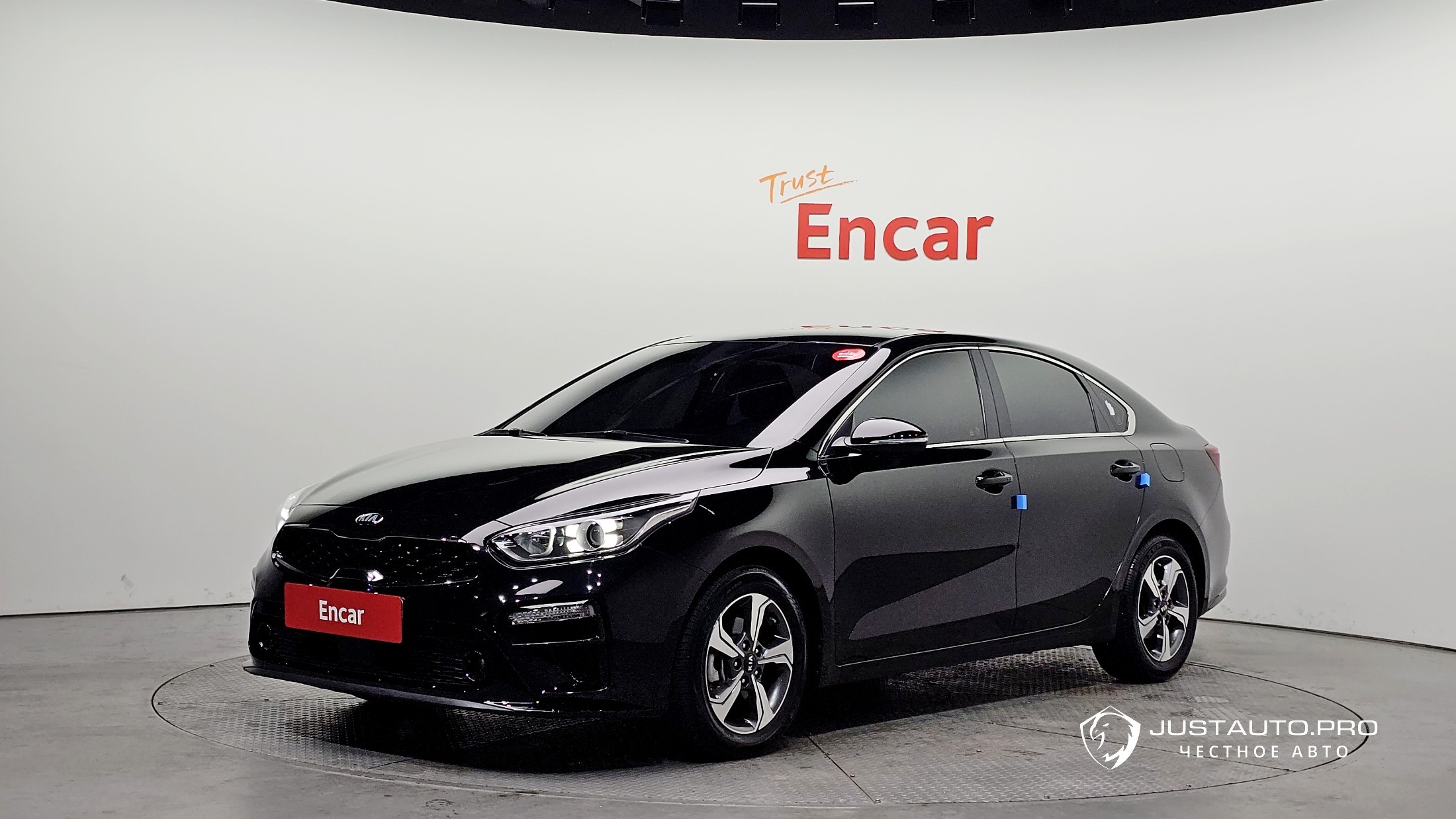Автомобиль Kia K3