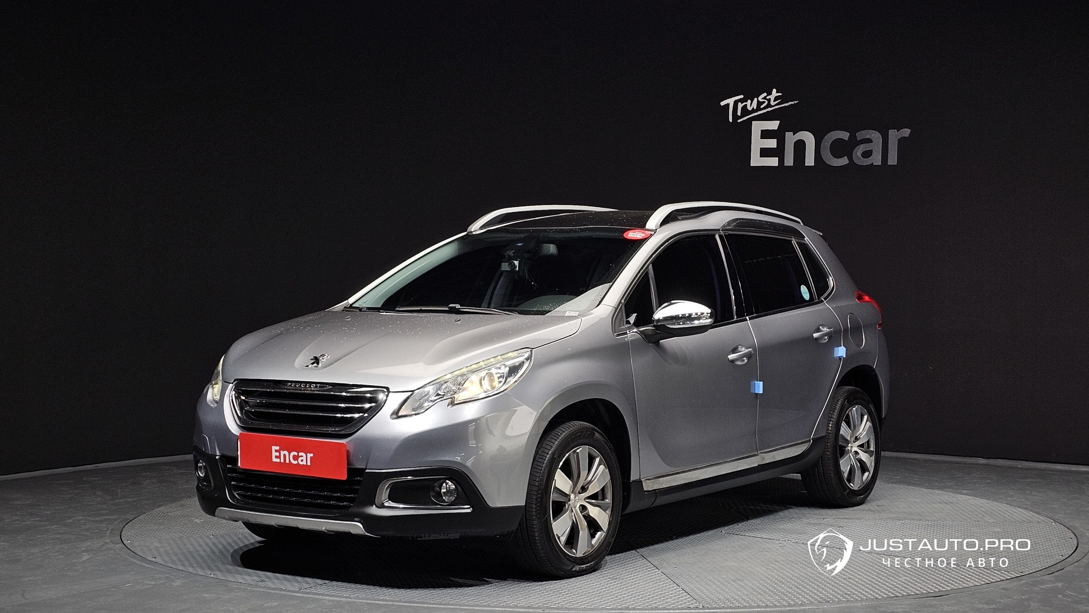 Автомобиль Peugeot 2008