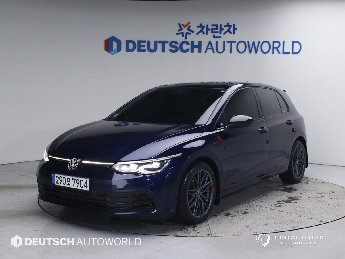 Автомобиль Volkswagen Golf