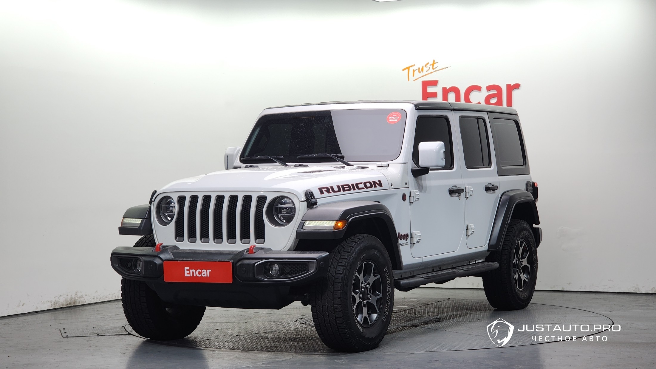 Автомобиль Jeep Wrangler