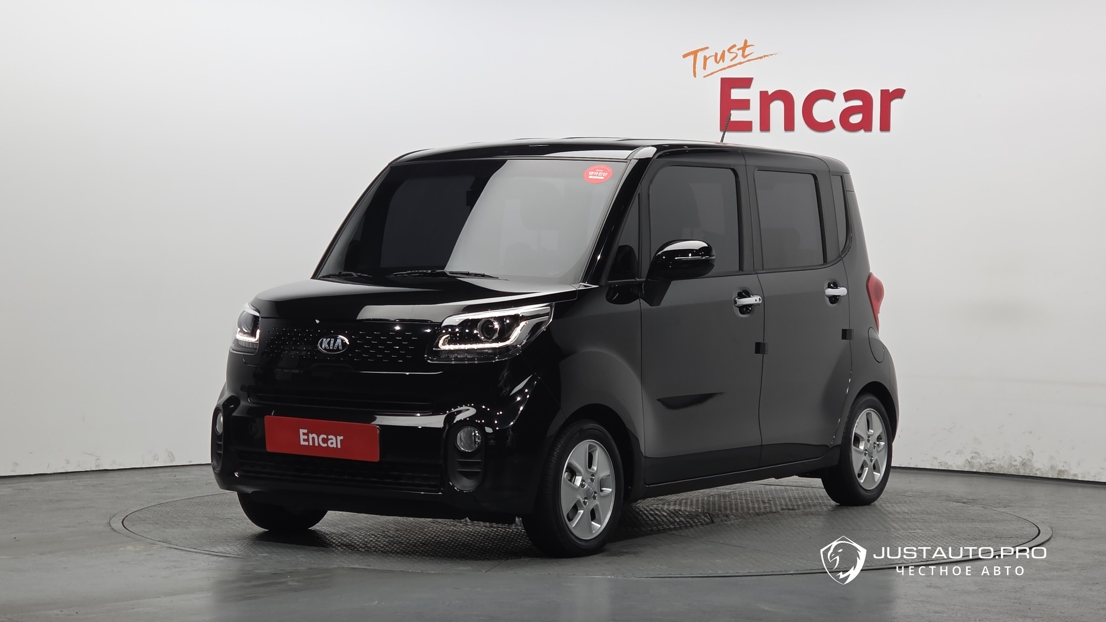 Автомобиль Kia RAY