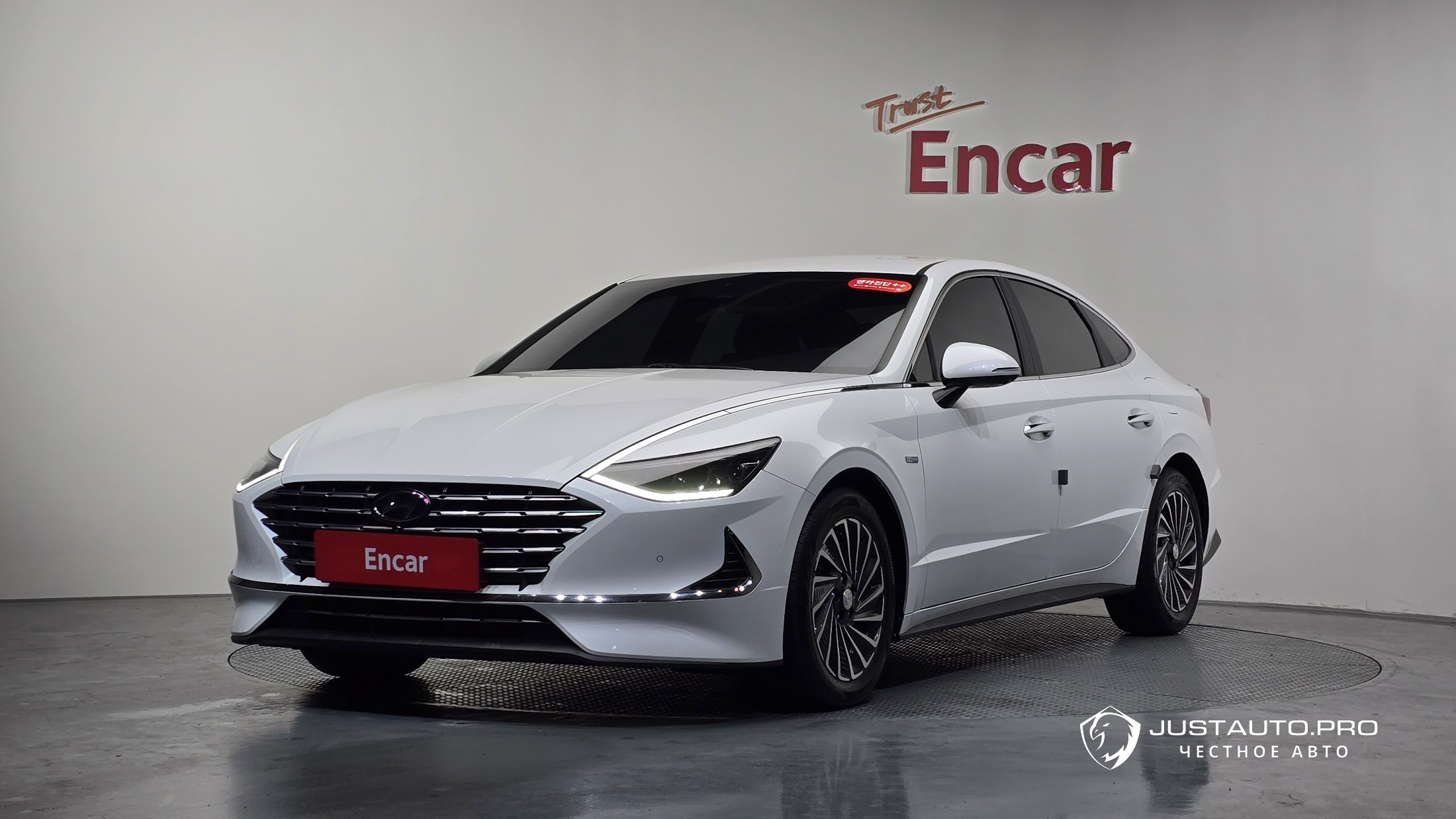 Автомобиль Hyundai Sonata