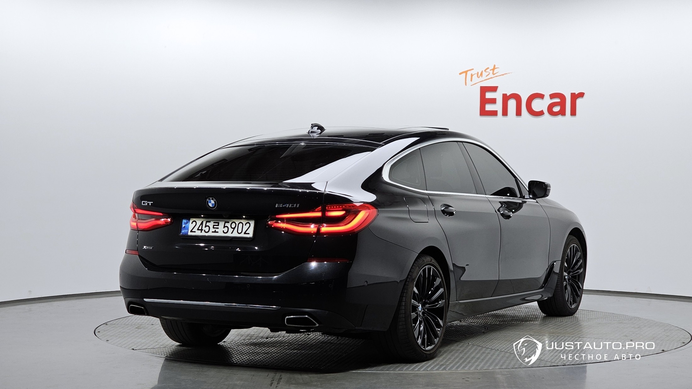 Автомобиль BMW Gran Turismo