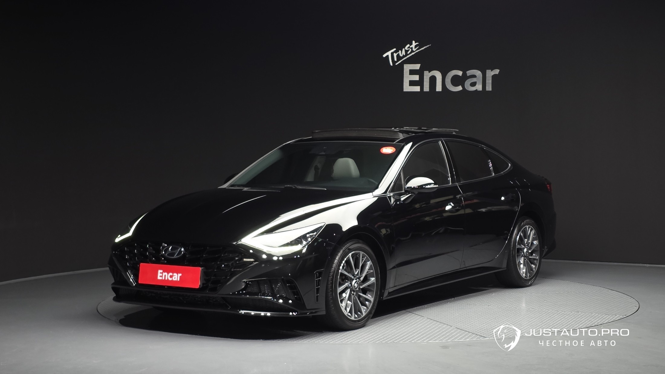 Автомобиль Hyundai Sonata