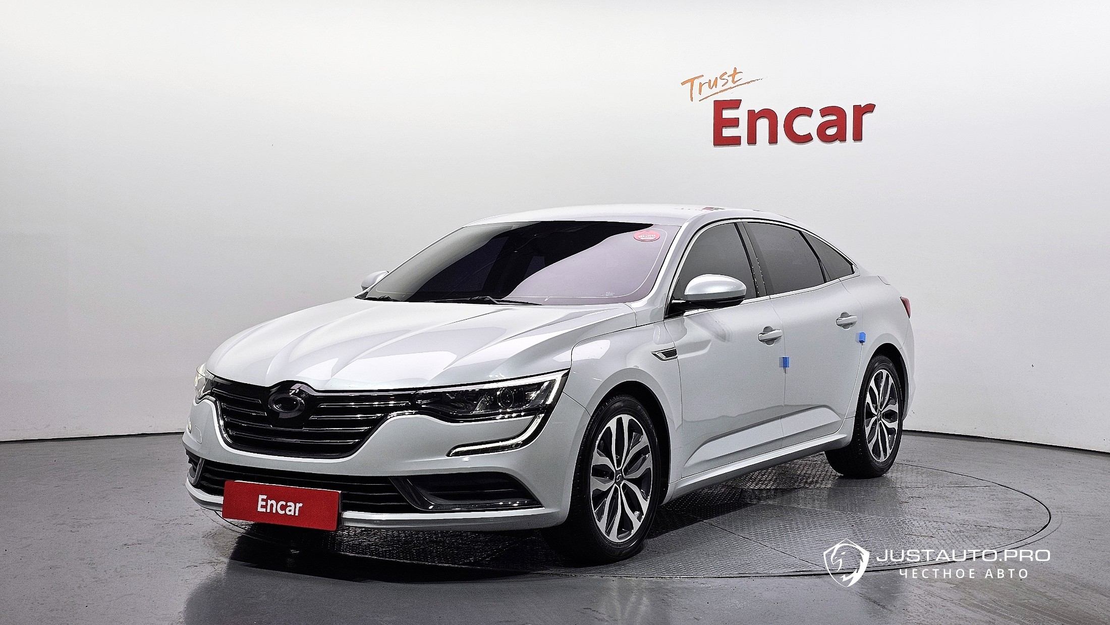 Автомобиль Renault-KoreaSamsung SM6