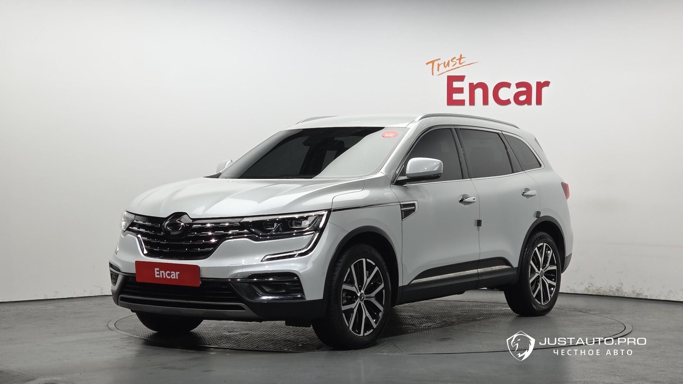 Автомобиль Renault-KoreaSamsung QM6